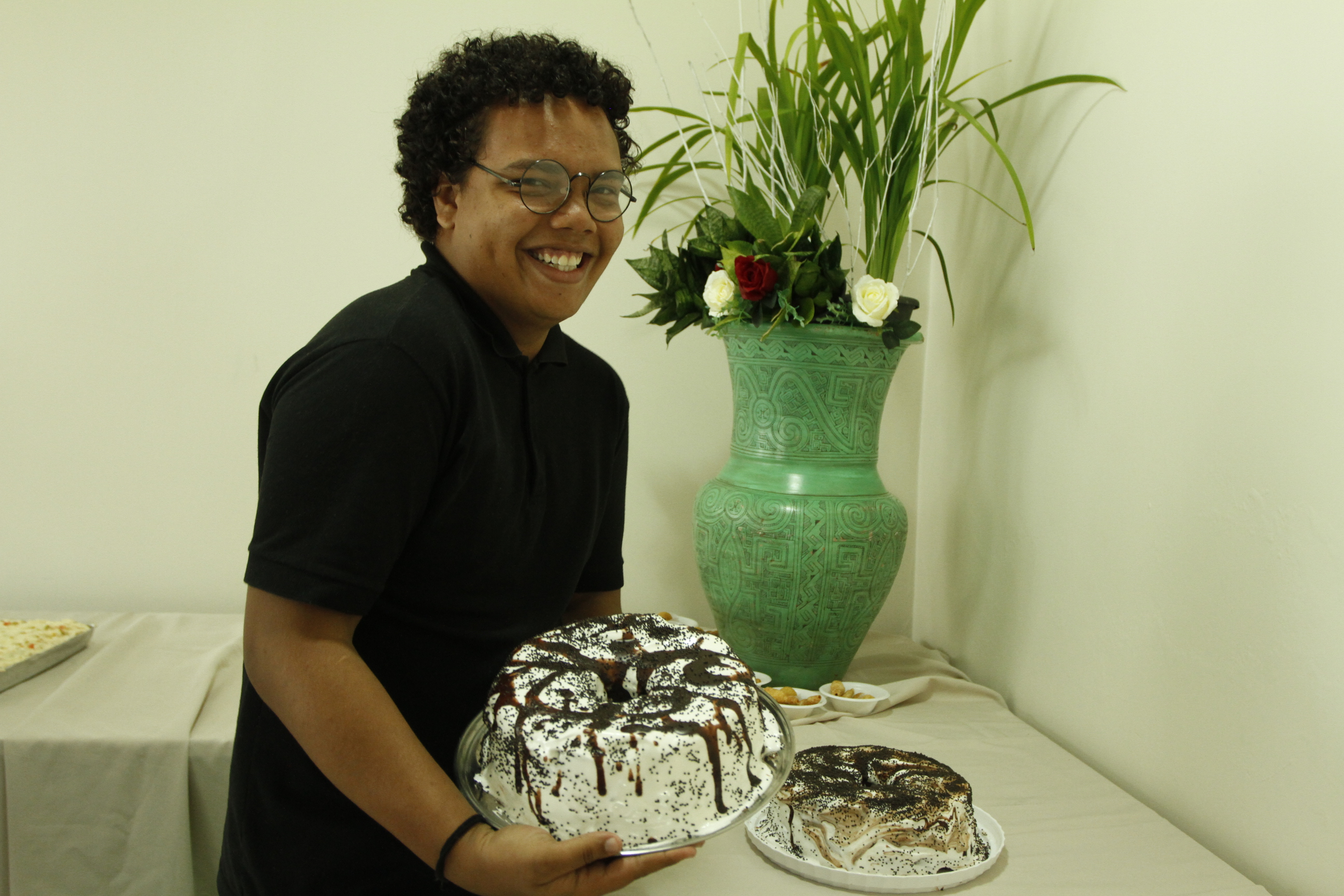 Turma conclui curso de culinária e alunos já apostam em negócio próprio