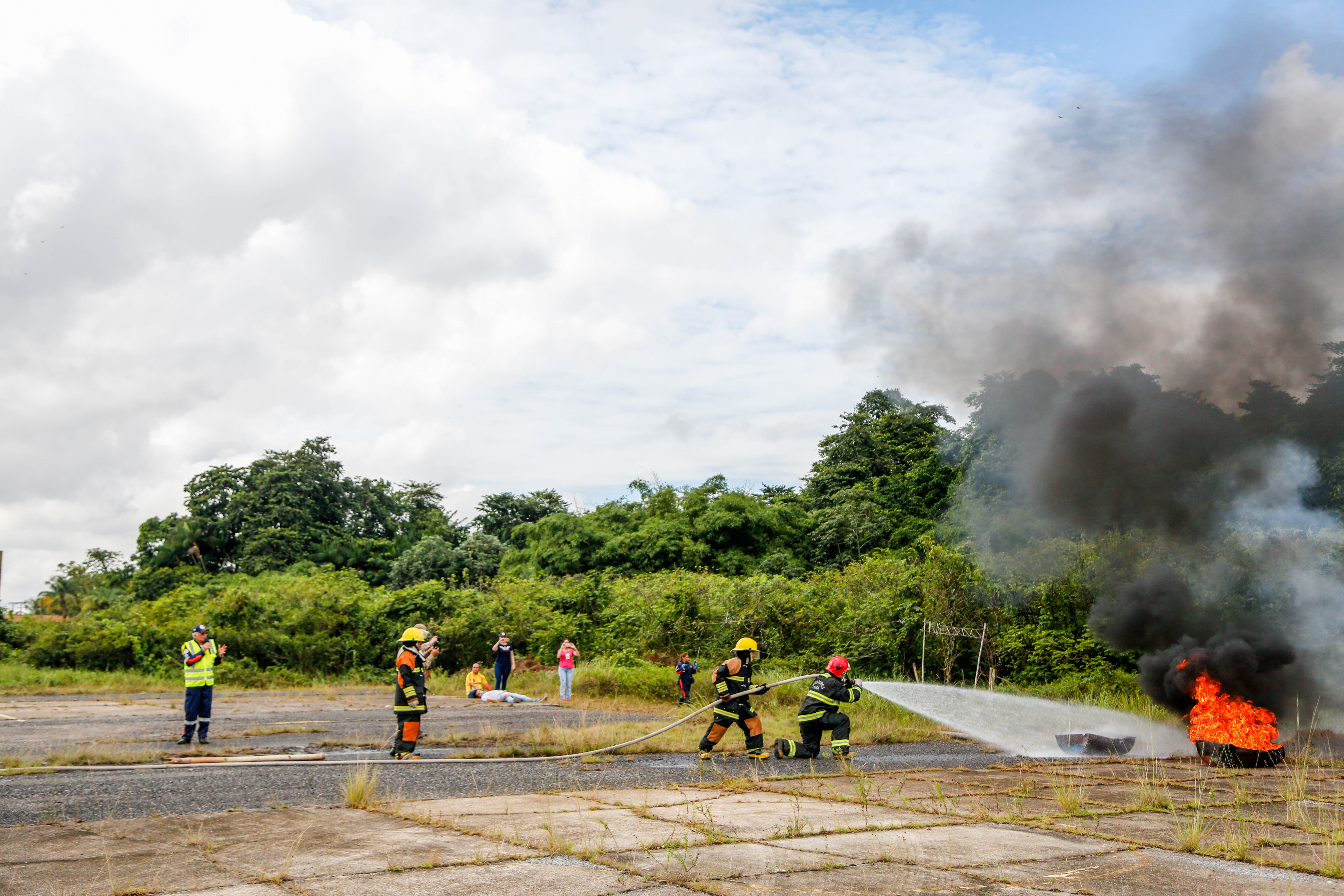 Samu 192 treina equipes para atuação em acidentes com várias vítimas