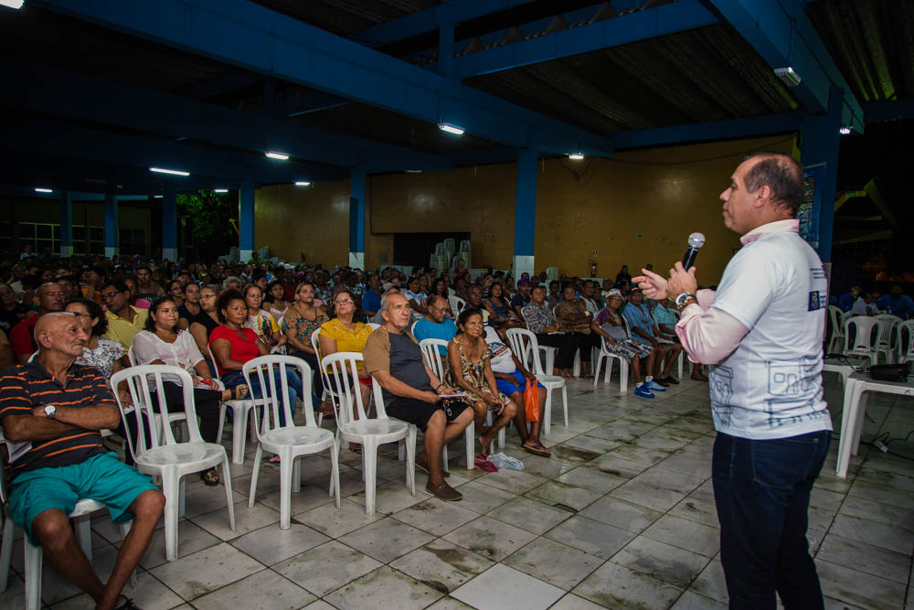 Moradores da Sacramenta recebem orientação sobre regularização fundiária dos imóveis