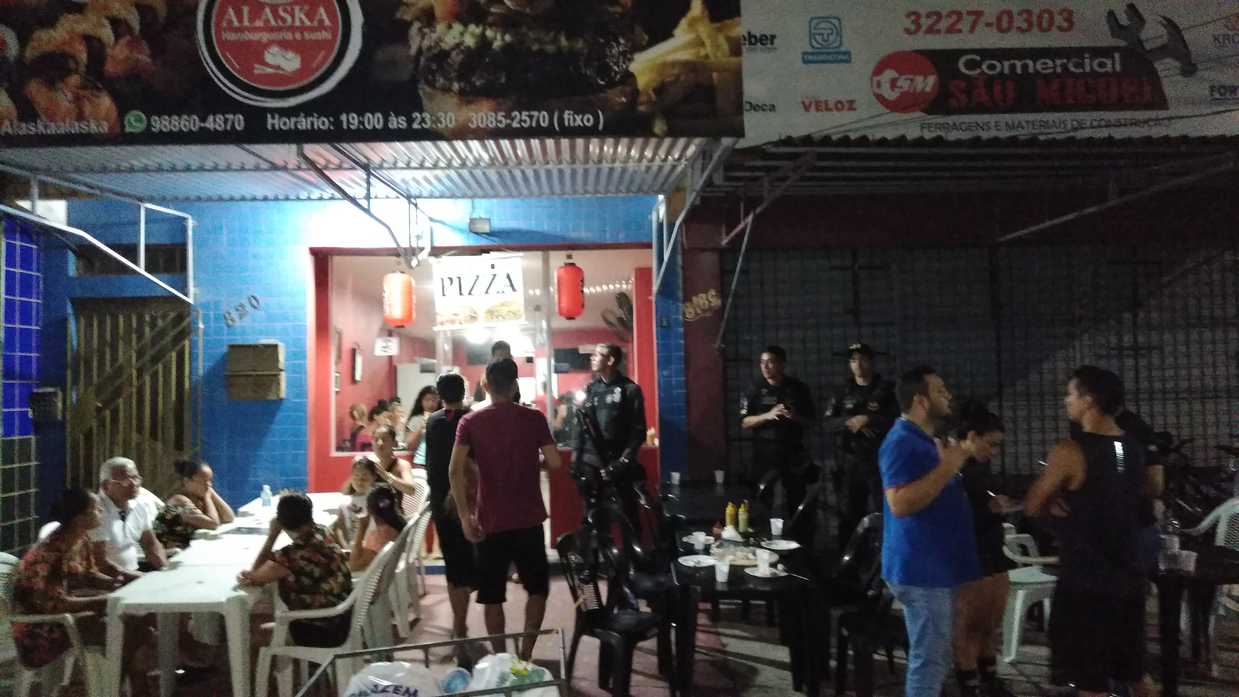 Semma vistoria 30 estabelecimentos e fecha dois no distrito de Icoaraci
