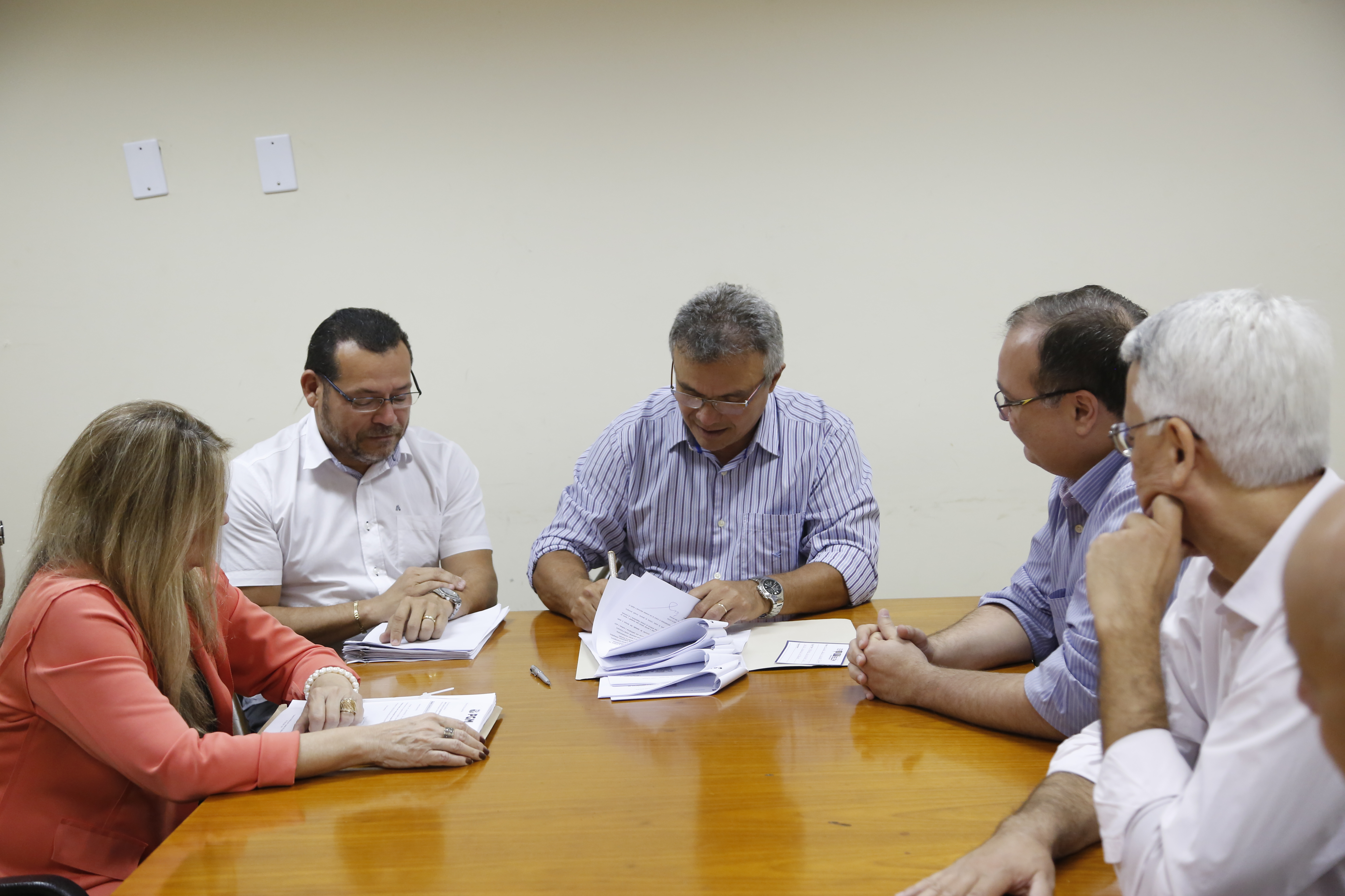 PMB e Caixa assinam contrato visando a modernização da iluminação pública