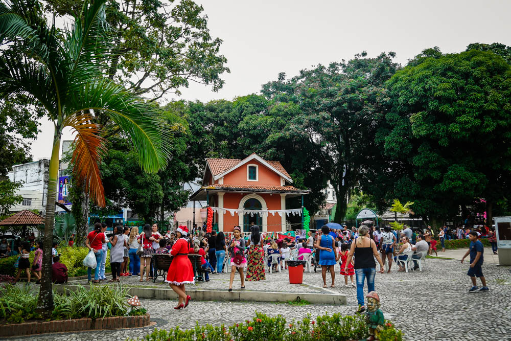 Auto de Natal do Crie reúne centenas de crianças no Horto Municipal