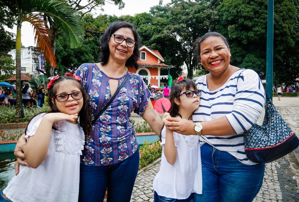 Auto de Natal do Crie reúne centenas de crianças no Horto Municipal