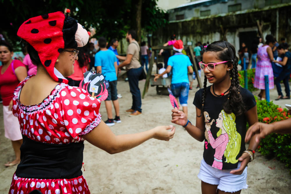 Auto de Natal do Crie reúne centenas de crianças no Horto Municipal