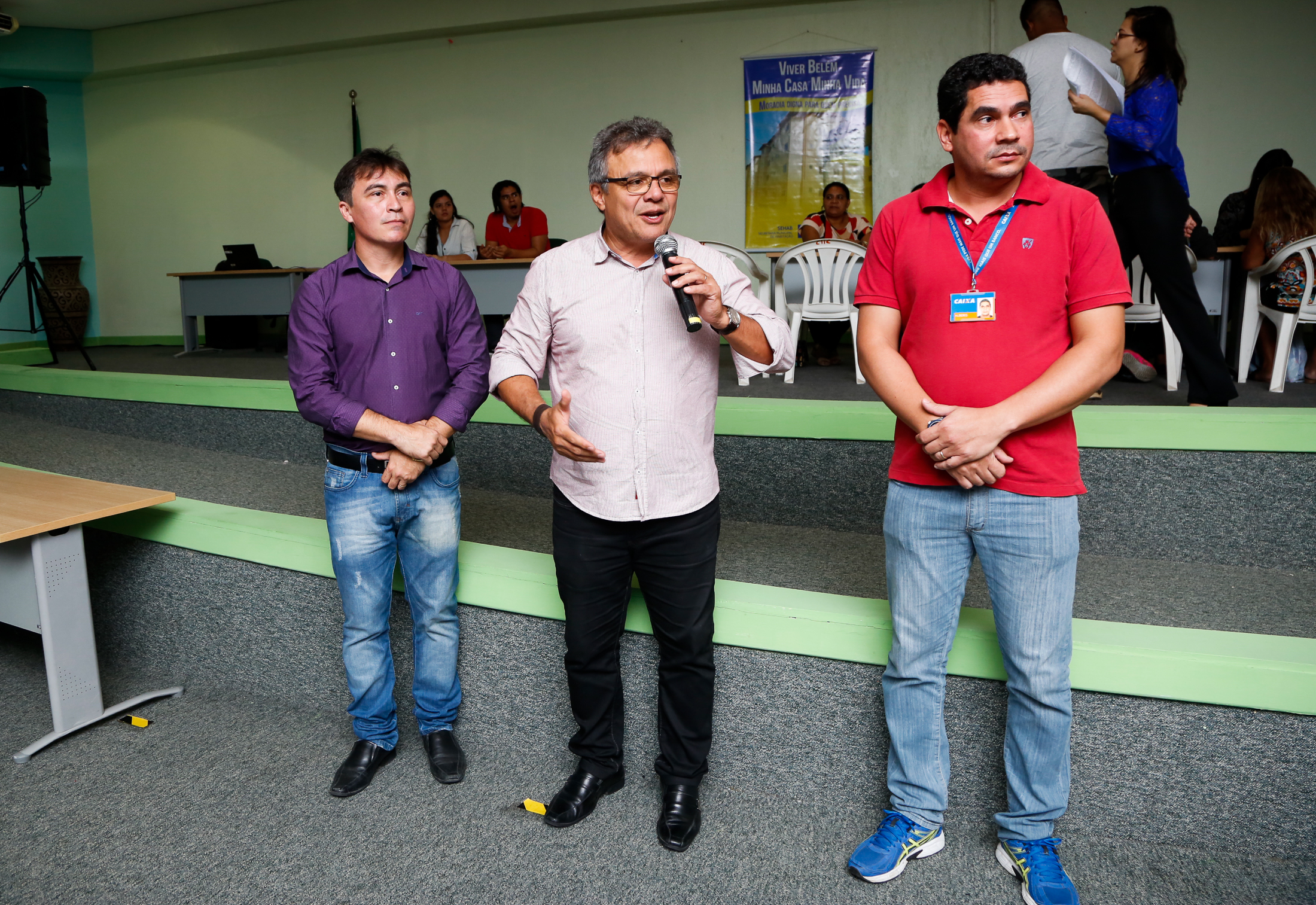 Mais de 60 famílias recebem imóveis do programa Viver Belém - Minha Casa Minha Vida   