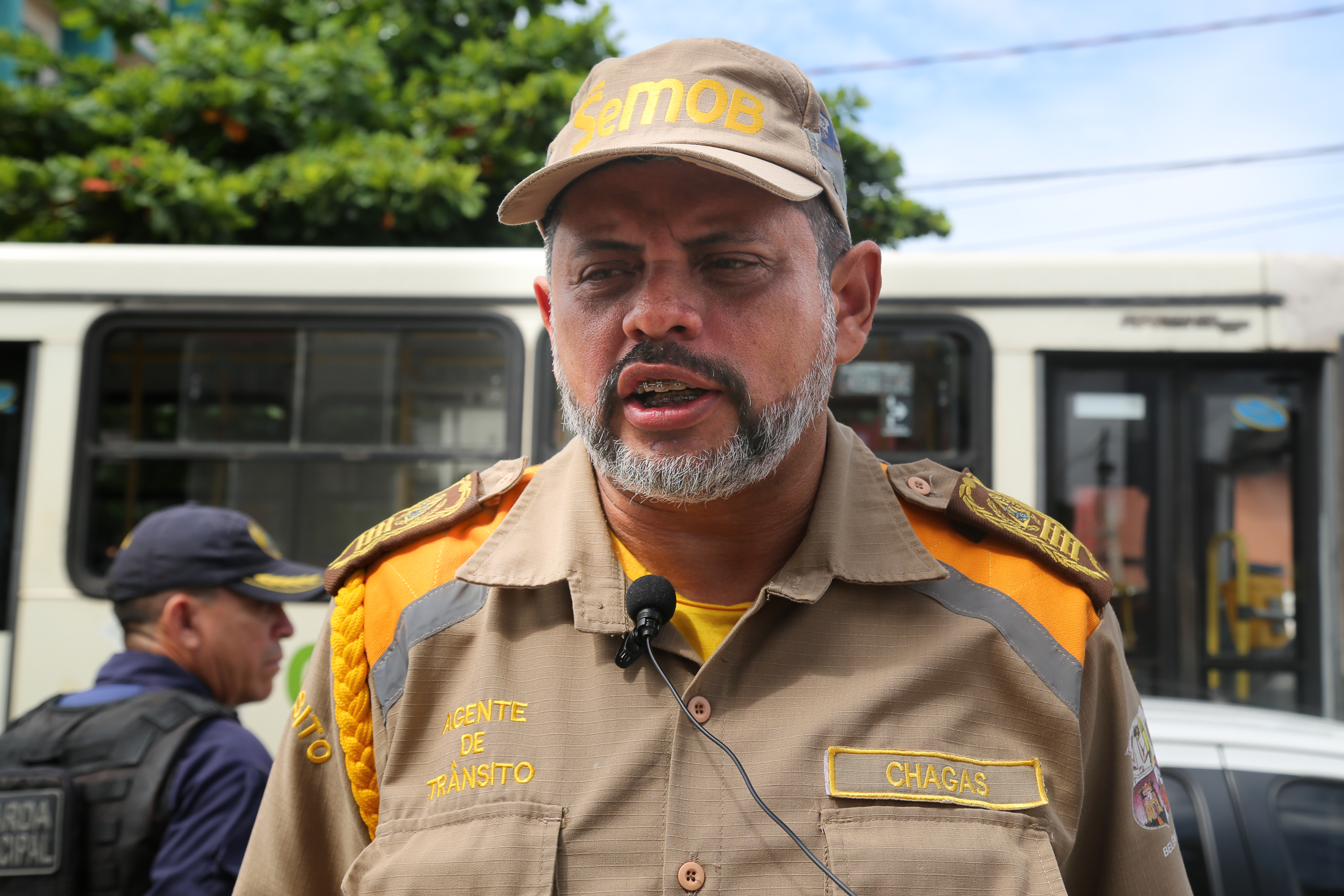 Prefeitura realiza operação de trânsito no entorno do Terminal Rodoviário e Praça das Mercês