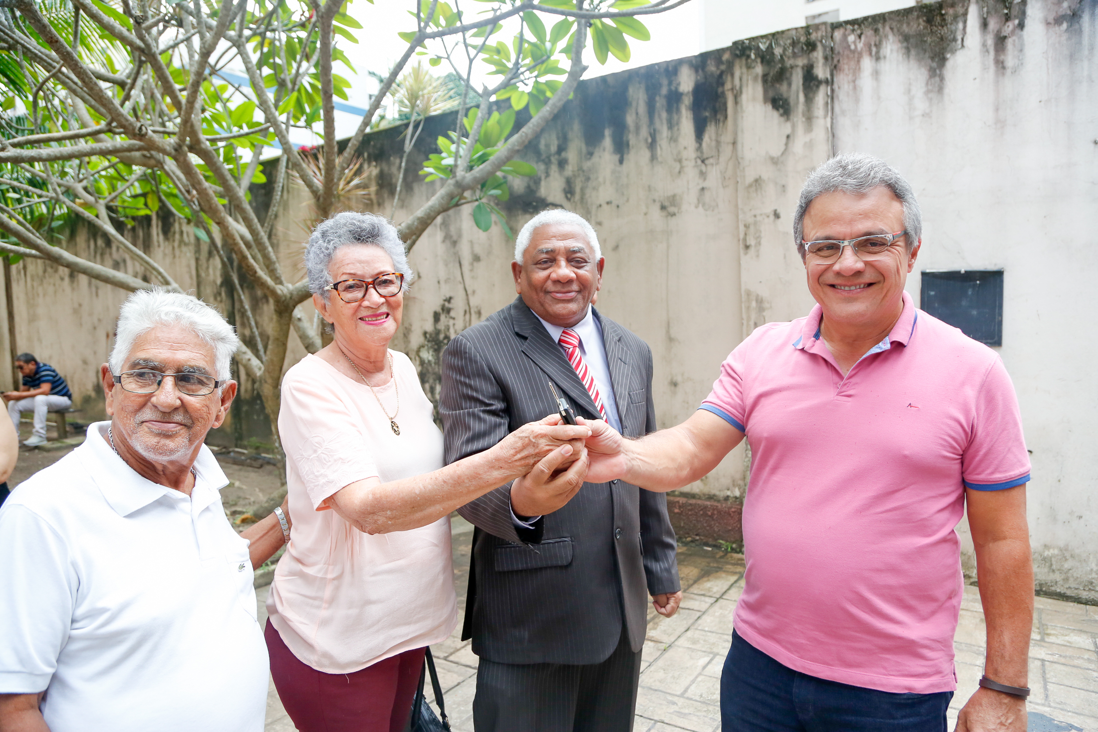 Prefeitura de Belém faz entrega de veículo ao Conselho Municipal do Idoso