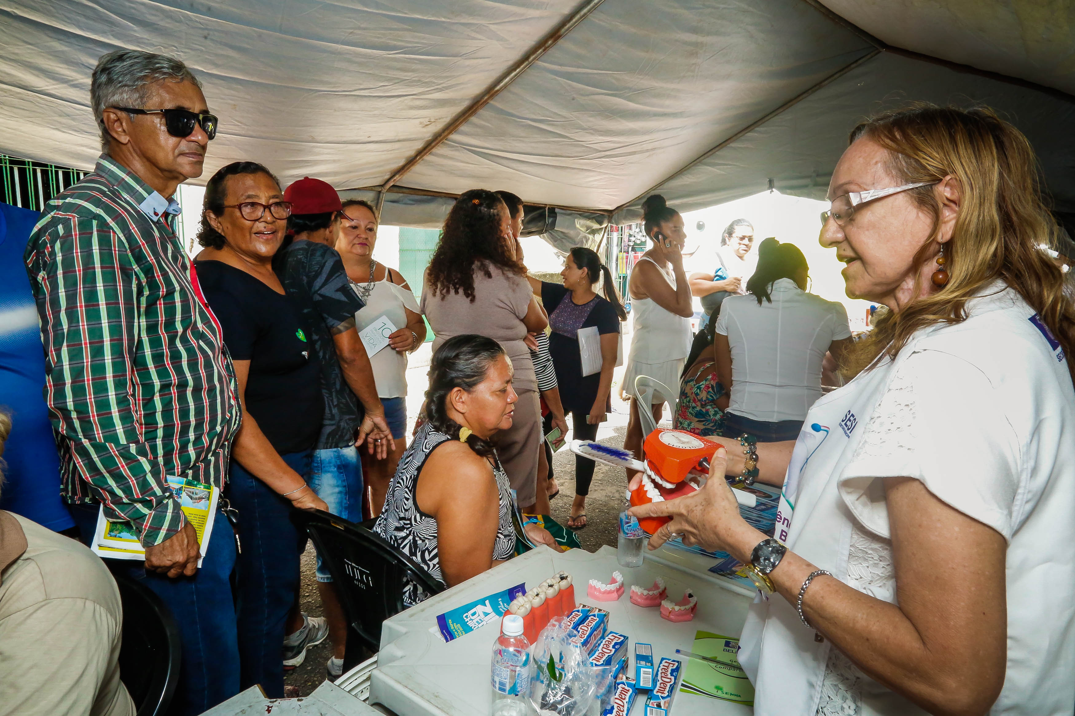 Ações de saúde e cidadania levam centenas de pessoas ao Mercado de Carne, no Ver-o-Peso