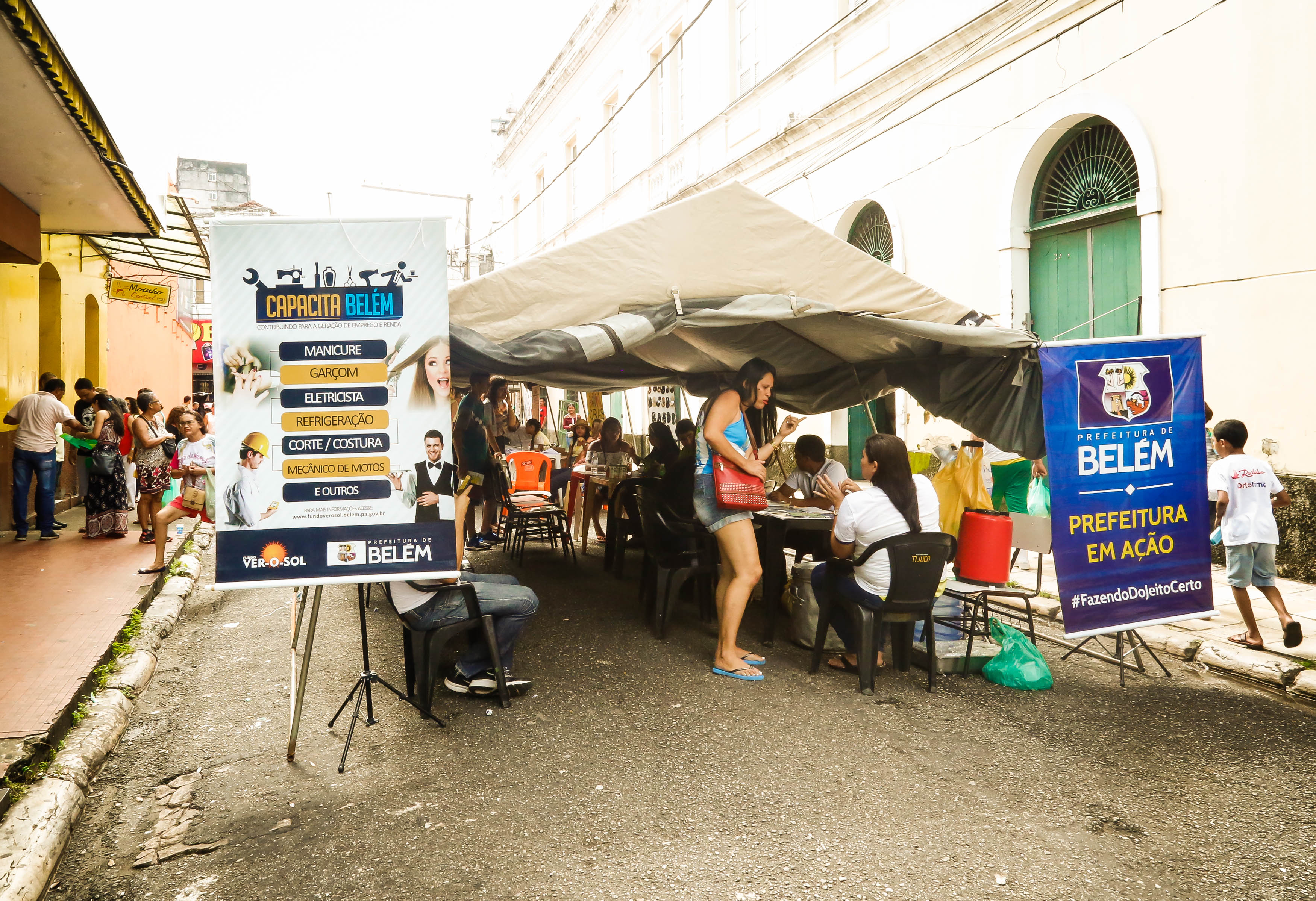Ações de saúde e cidadania levam centenas de pessoas ao Mercado de Carne, no Ver-o-Peso