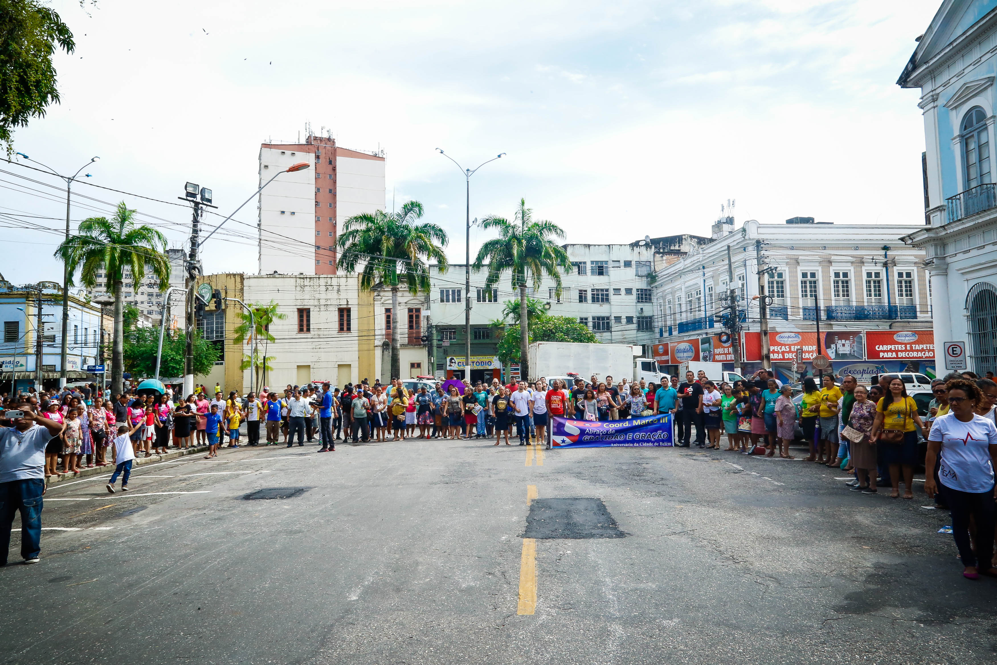 Belém celebra 403 anos de fundação com bolo de 20 metros e muitas bênçãos