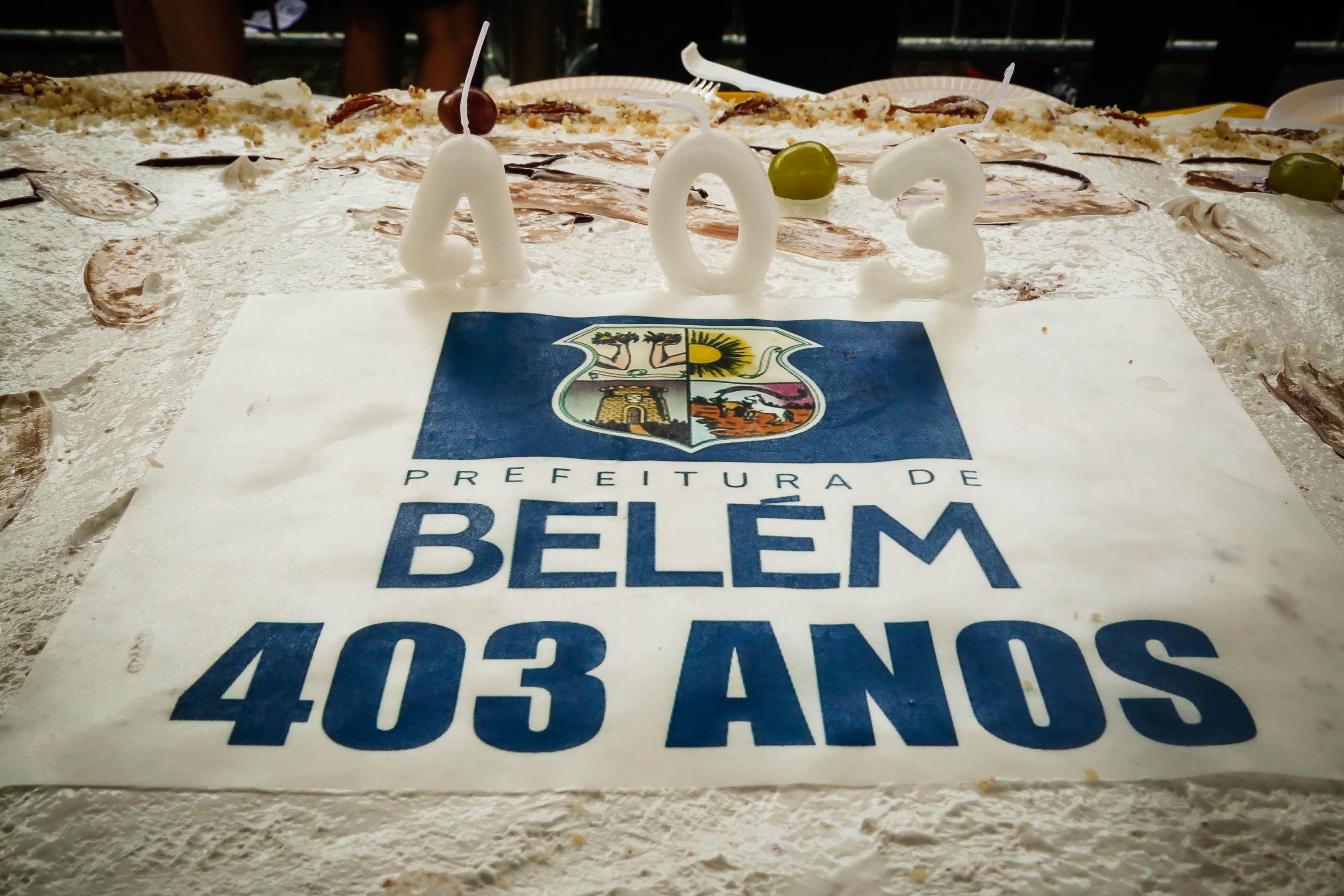 Belém celebra 403 anos de fundação com bolo de 20 metros e muitas bênçãos