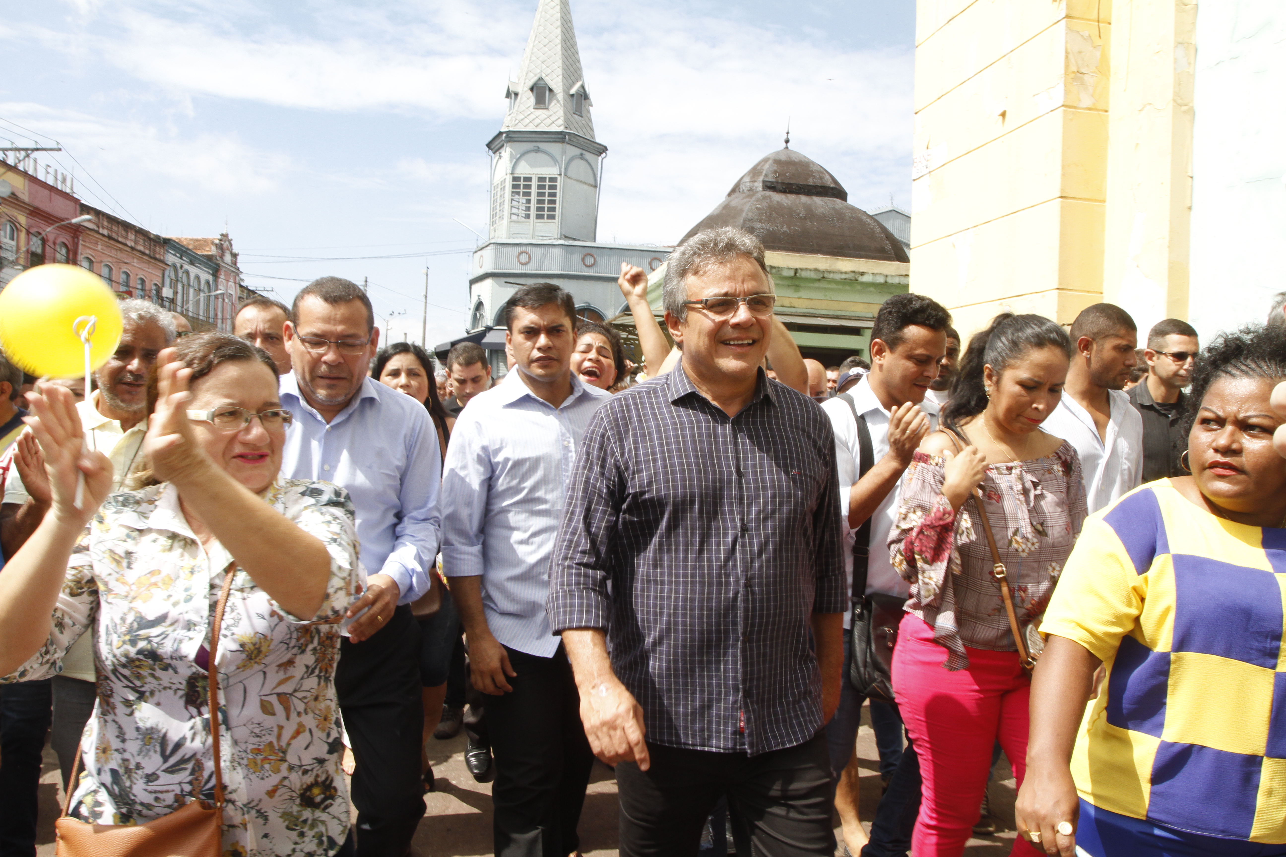 Belém celebra 403 anos de fundação com bolo de 20 metros e muitas bênçãos