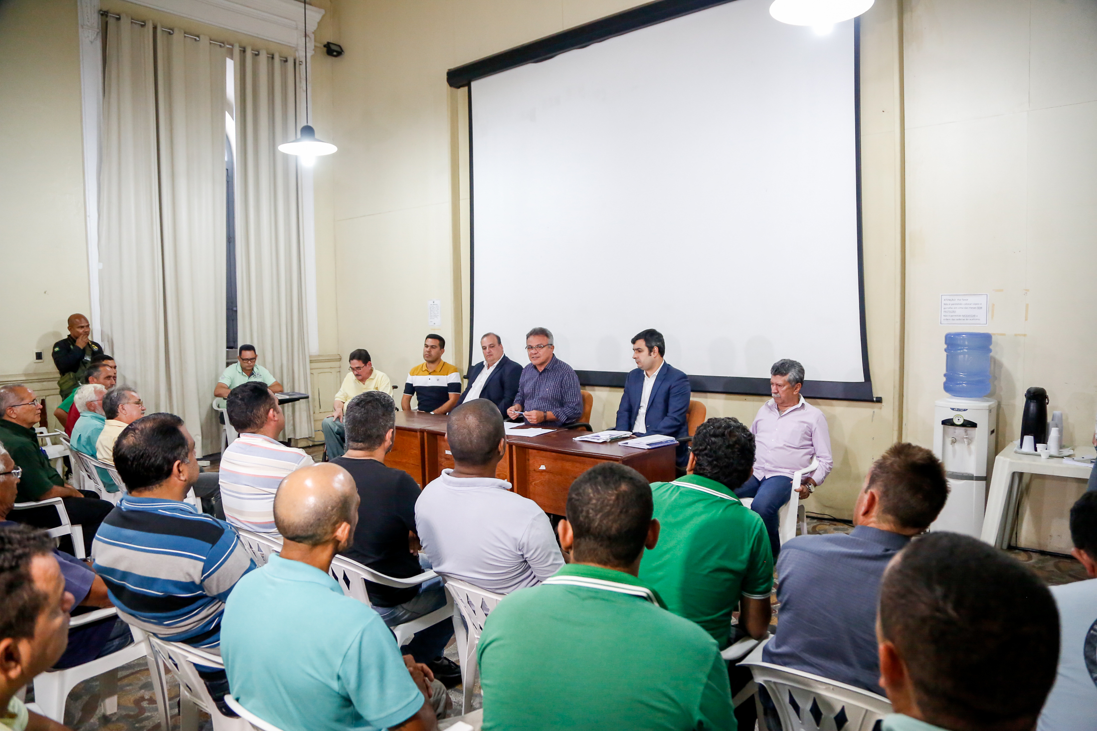 Prefeitura apresenta proposta de regulamentação do serviço de transporte por aplicativo em Belém