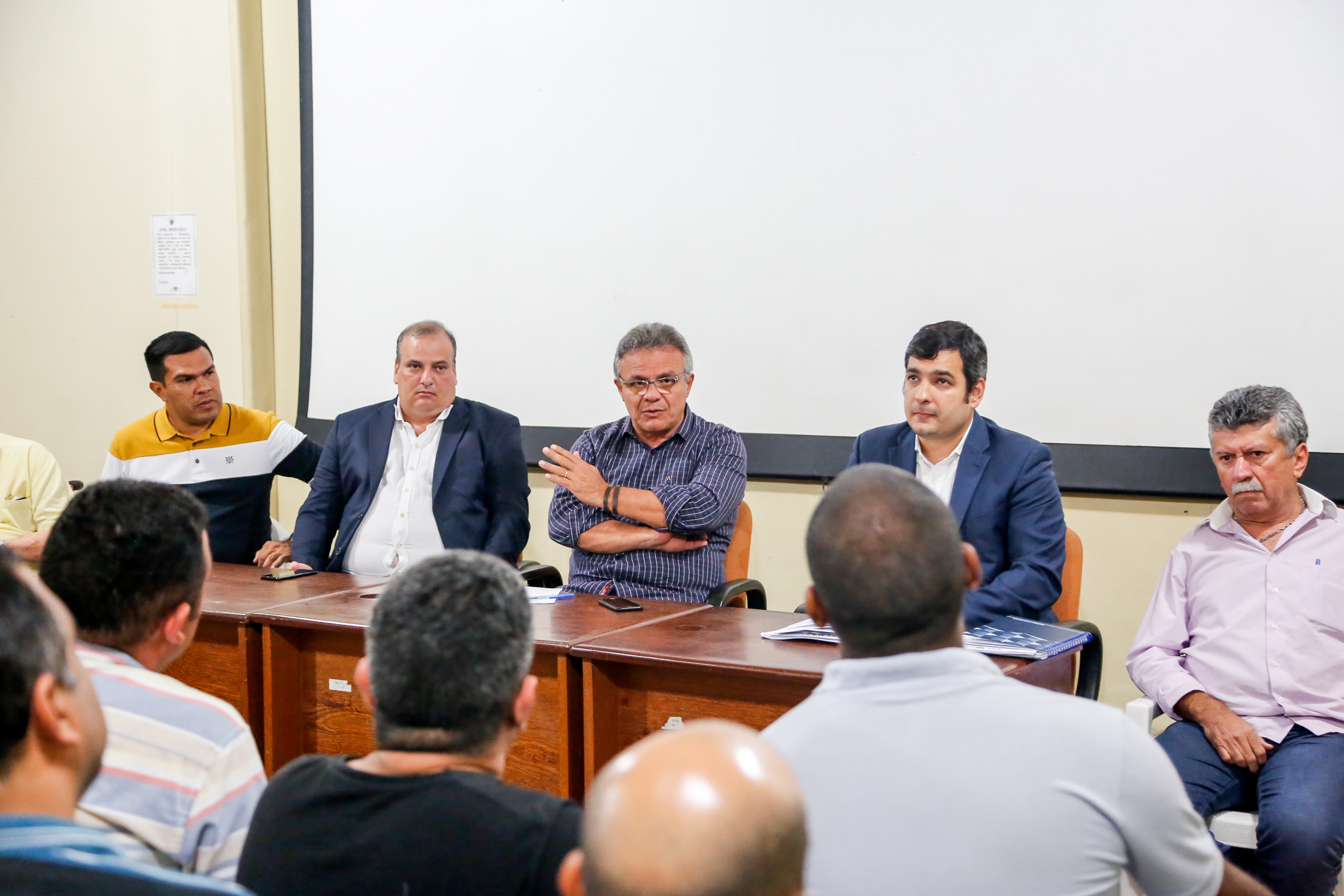 Prefeitura apresenta proposta de regulamentação do serviço de transporte por aplicativo em Belém