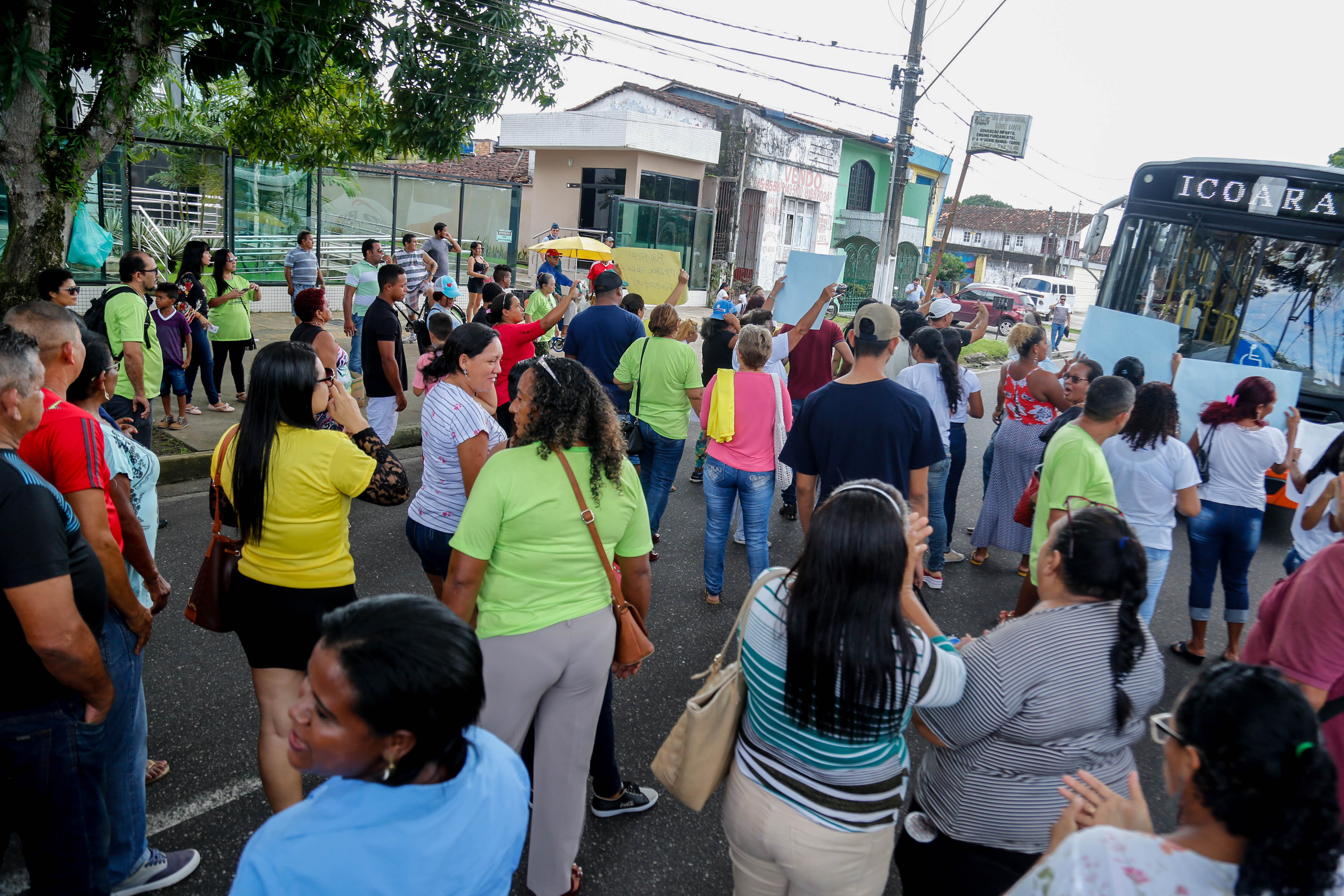 Comunidade de Outeiro se mobiliza em defesa da Escola Bosque