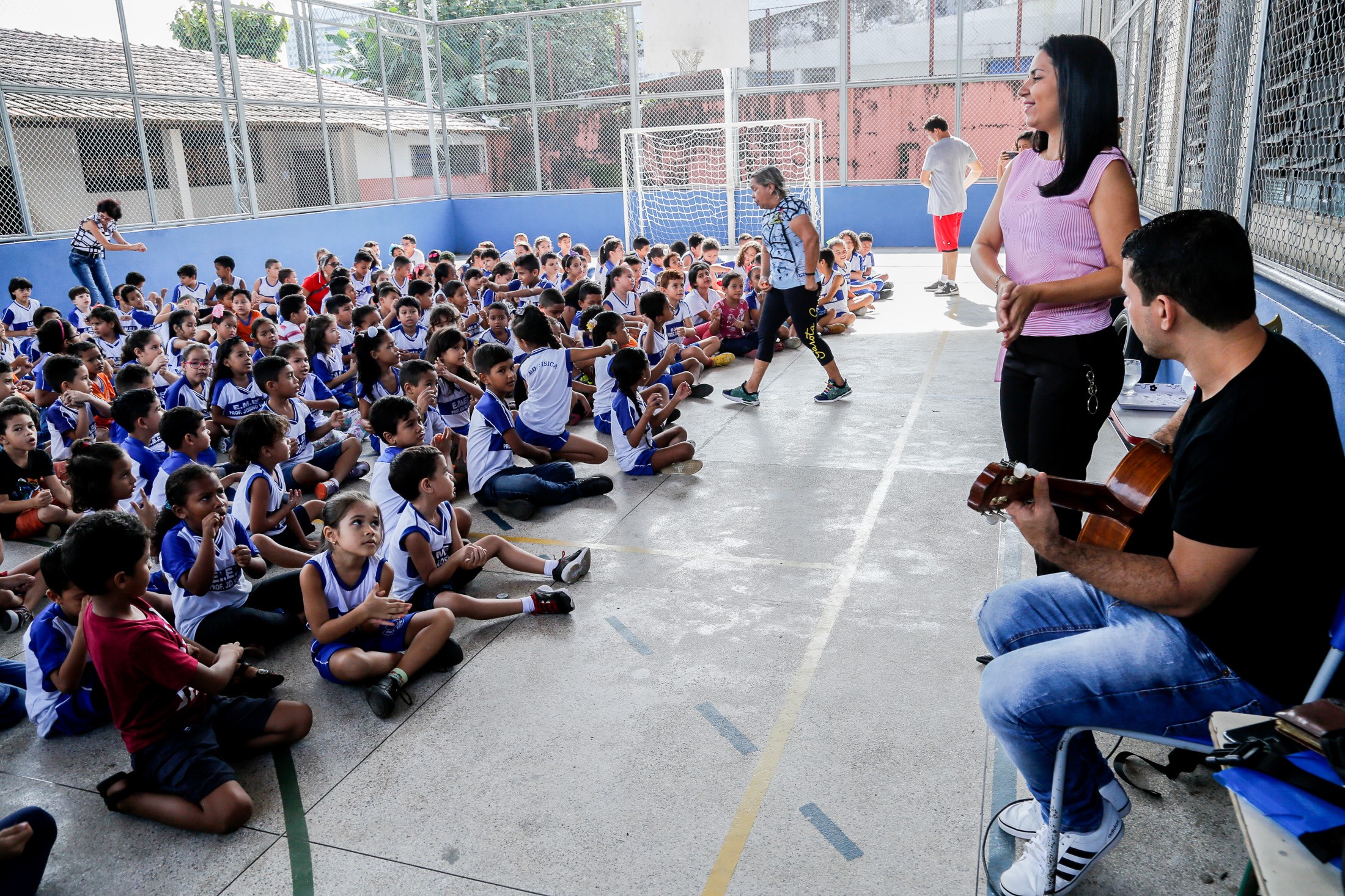 Professora da rede municipal de ensino é premiada nacionalmente