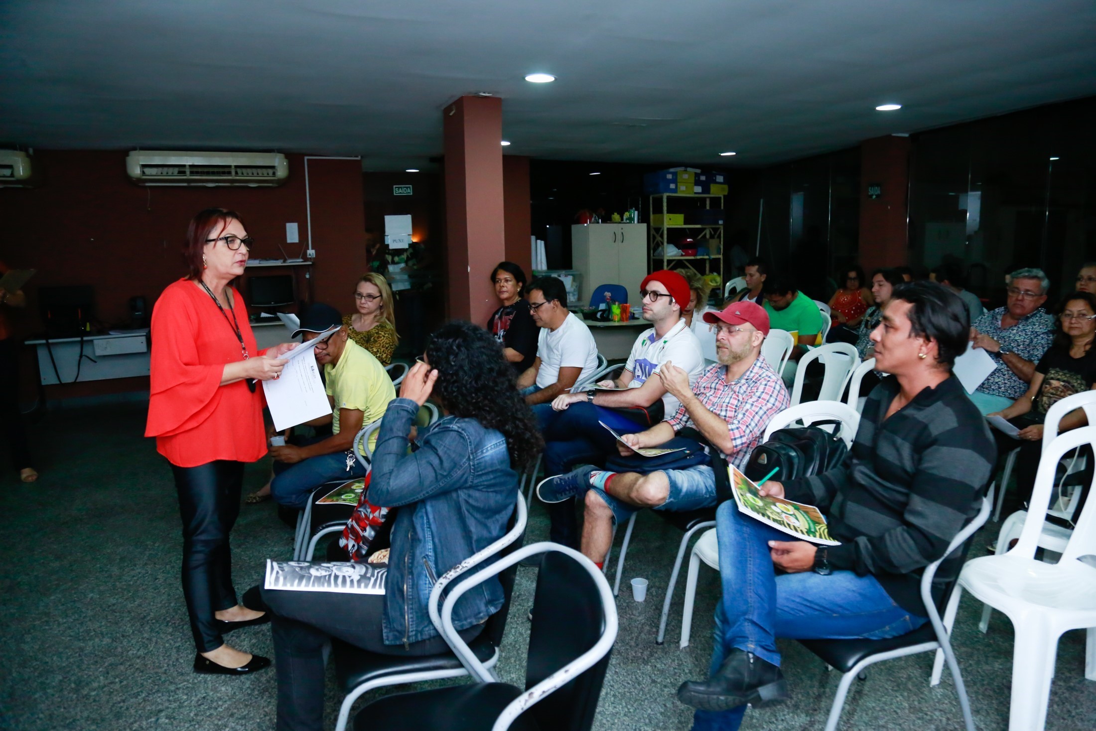 Escolas de samba do 1º grupo apresentam seus enredos à comissão julgadora