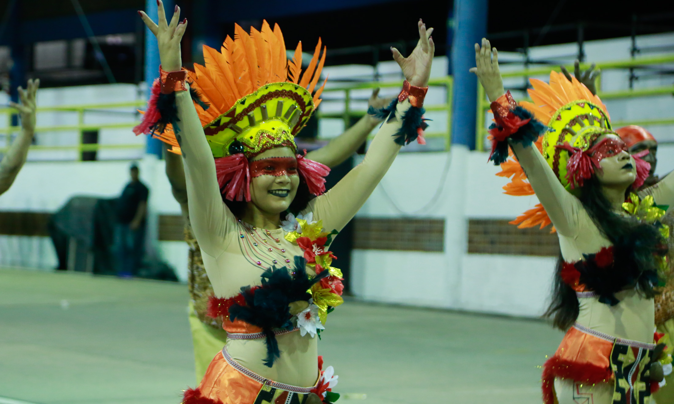 Nove agremiações abrem o primeiro dia do Carnaval oficial de Belém