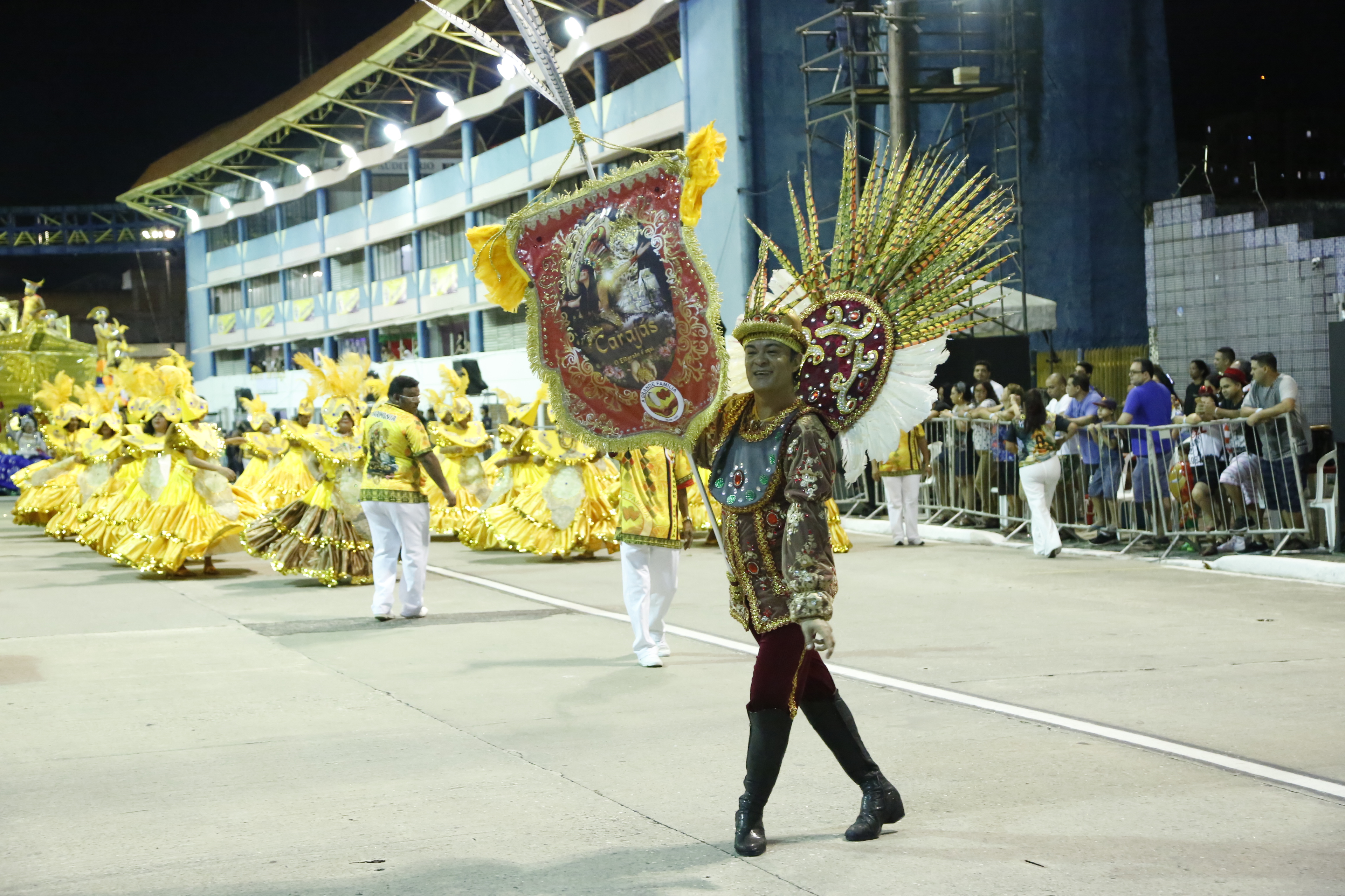 Uma “Grande Família” na avenida do samba