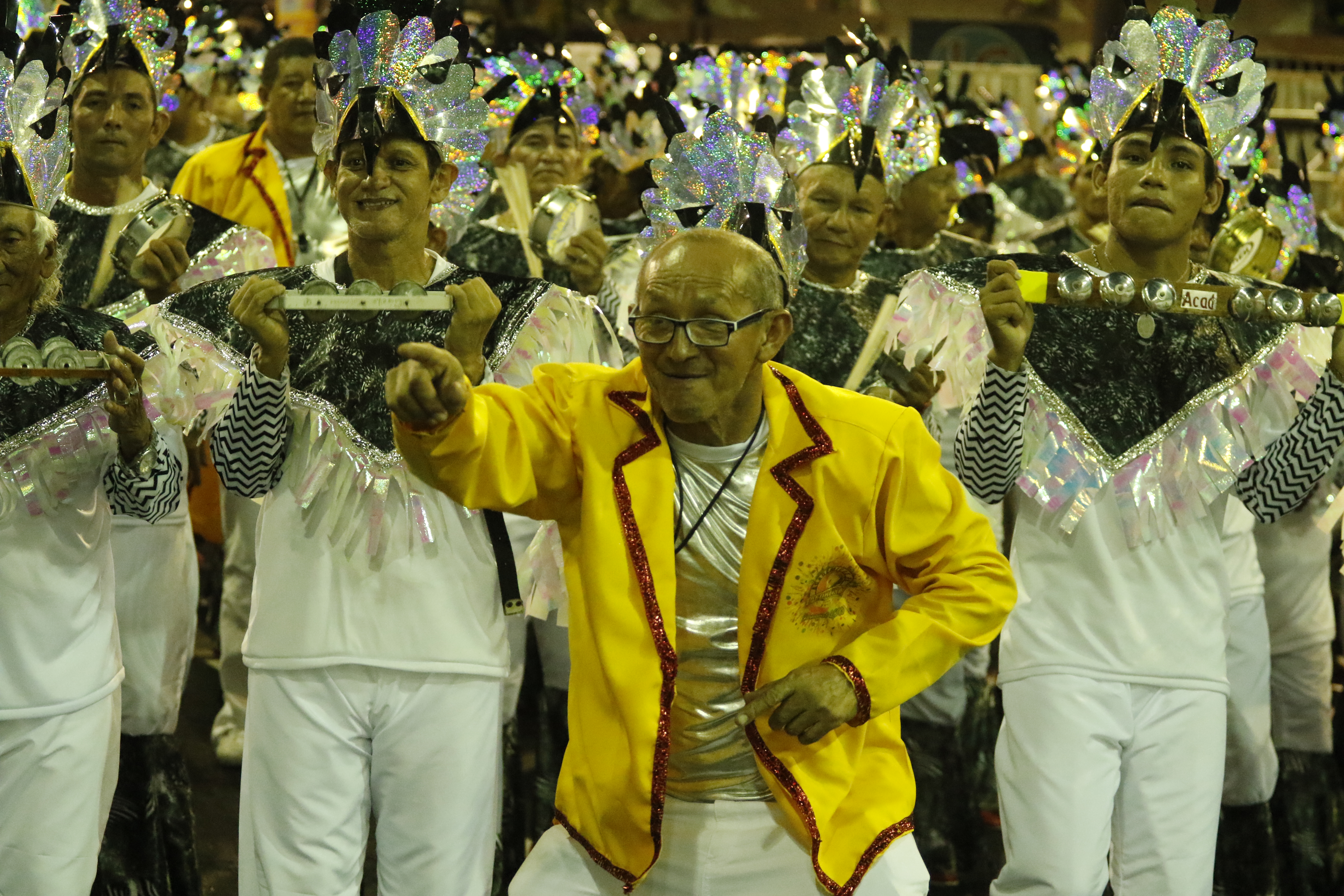 Dez escolas encerraram o desfile do Carnaval oficial de Belém