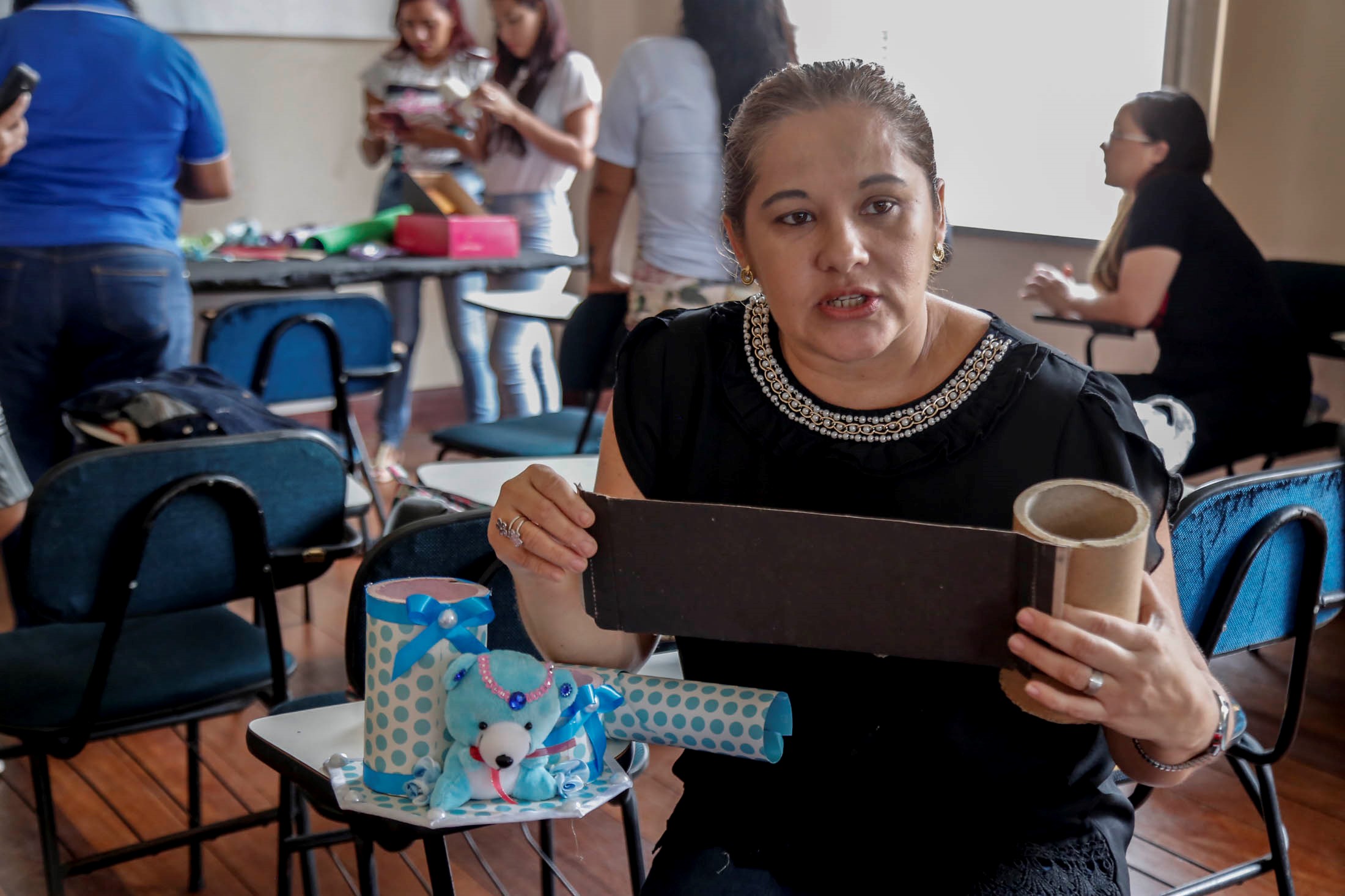 Combel realiza oficina de materiais recicláveis, conscientiza e empodera mulheres