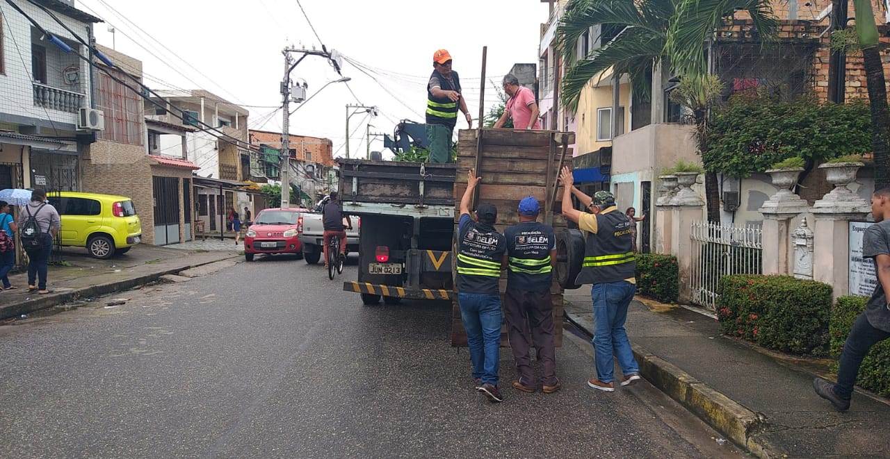 Prefeitura já apreendeu este ano 36 carroças usadas para descarte irregular de lixo