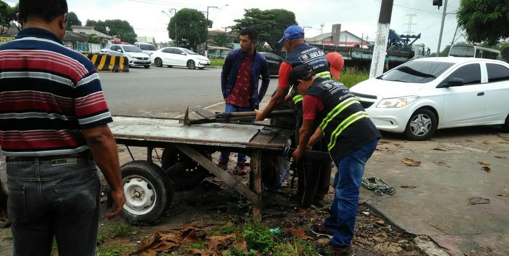 Prefeitura já apreendeu este ano 36 carroças usadas para descarte irregular de lixo