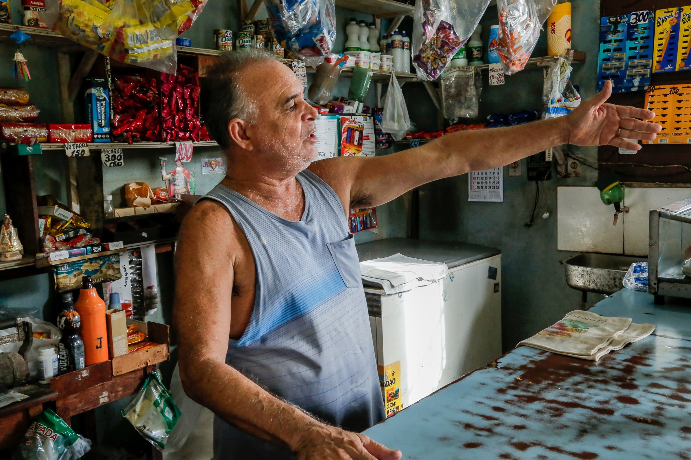 População precisa colaborar no combate ao descarte irregular de lixo e entulho