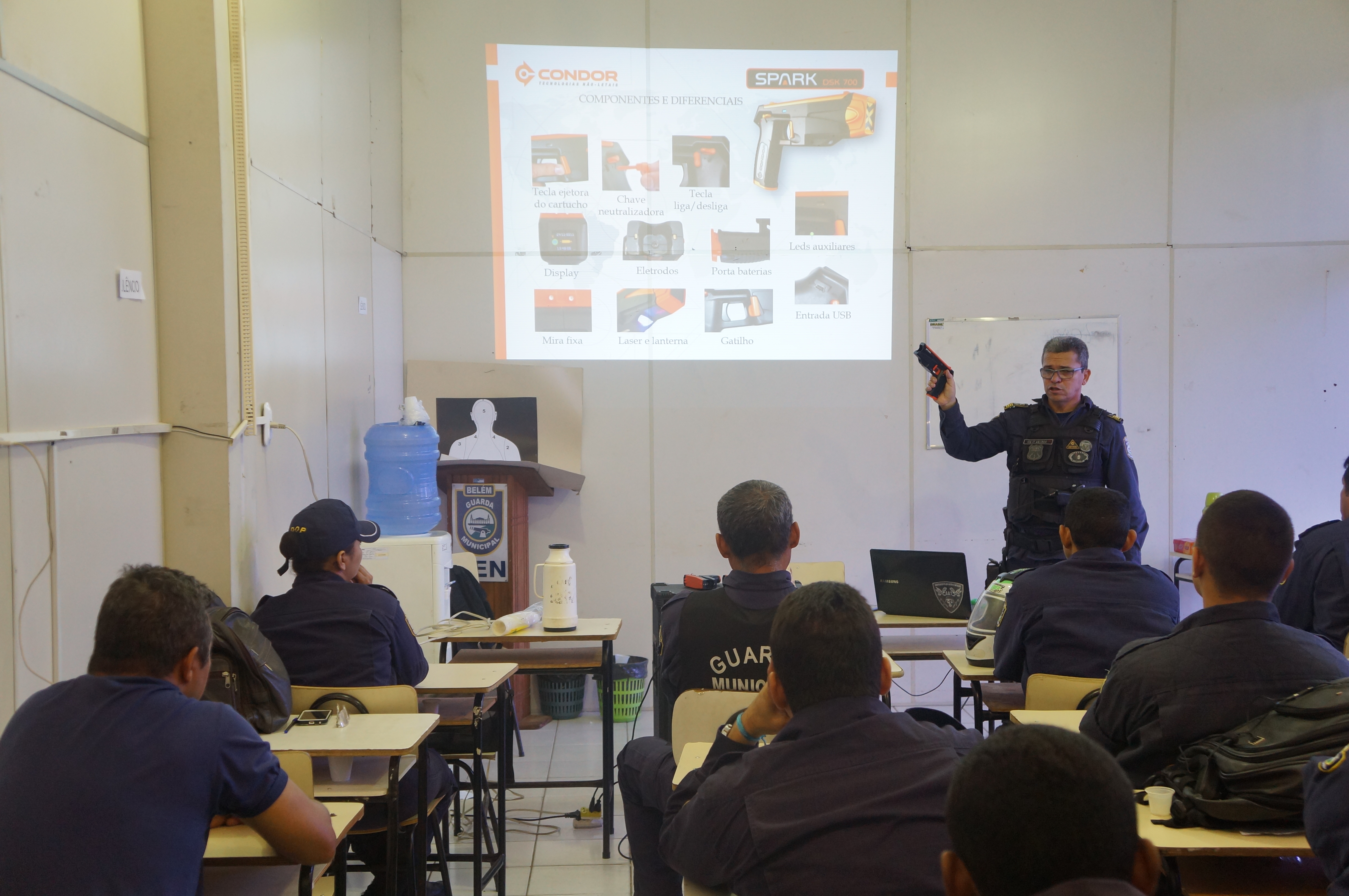 Guardas Municipais concluem curso intensivo de capacitação e atualização profissional