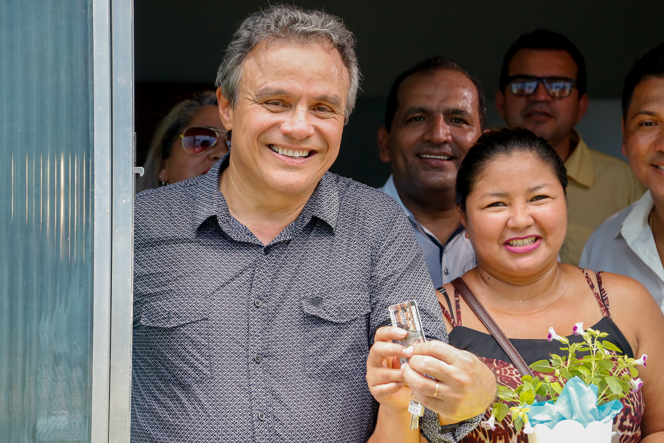 Primeiras unidades do Residencial Quinta dos Paricás são entregues para 320 famílias