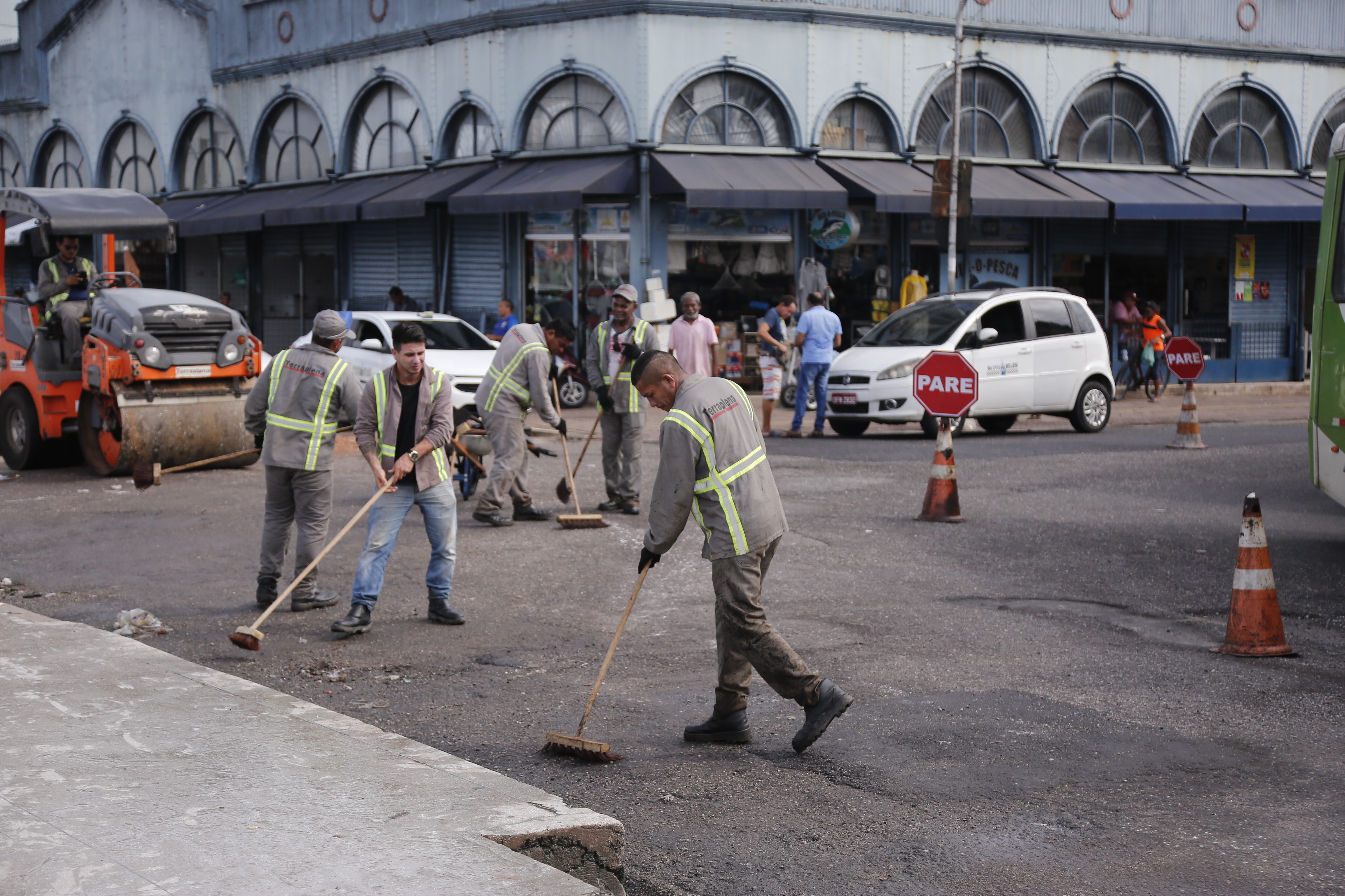 Prefeitura avança com obras de drenagem e pavimentação em Belém