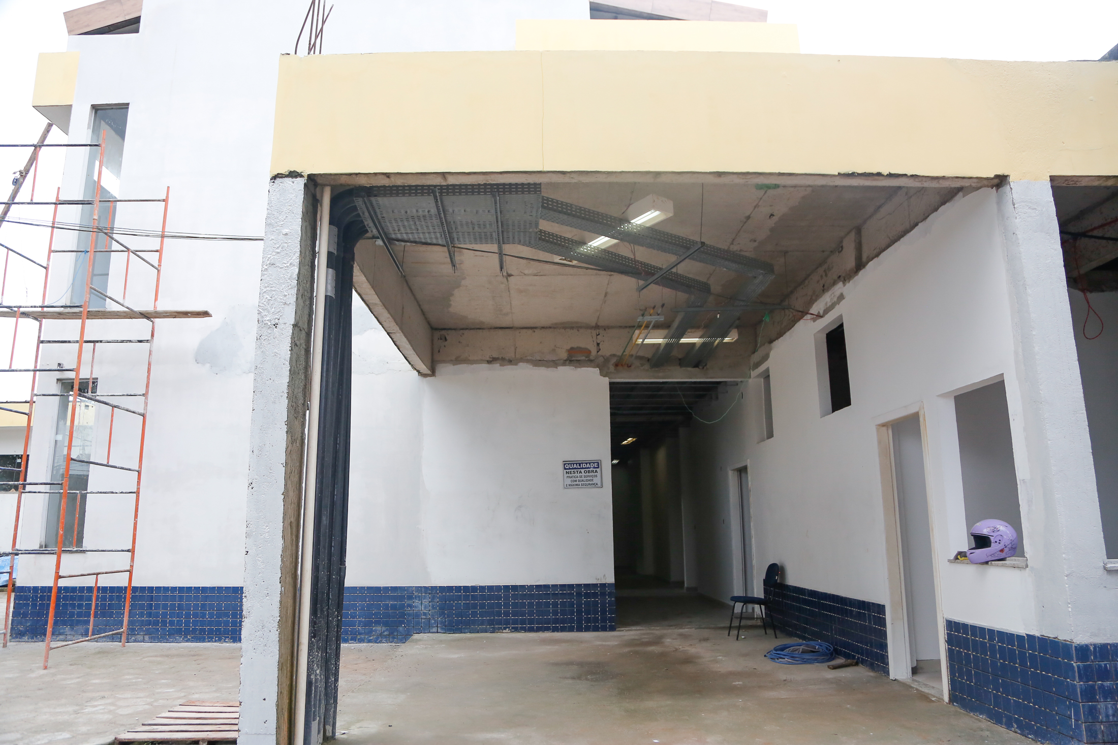 Prefeitura avança com obras de drenagem e pavimentação em Belém