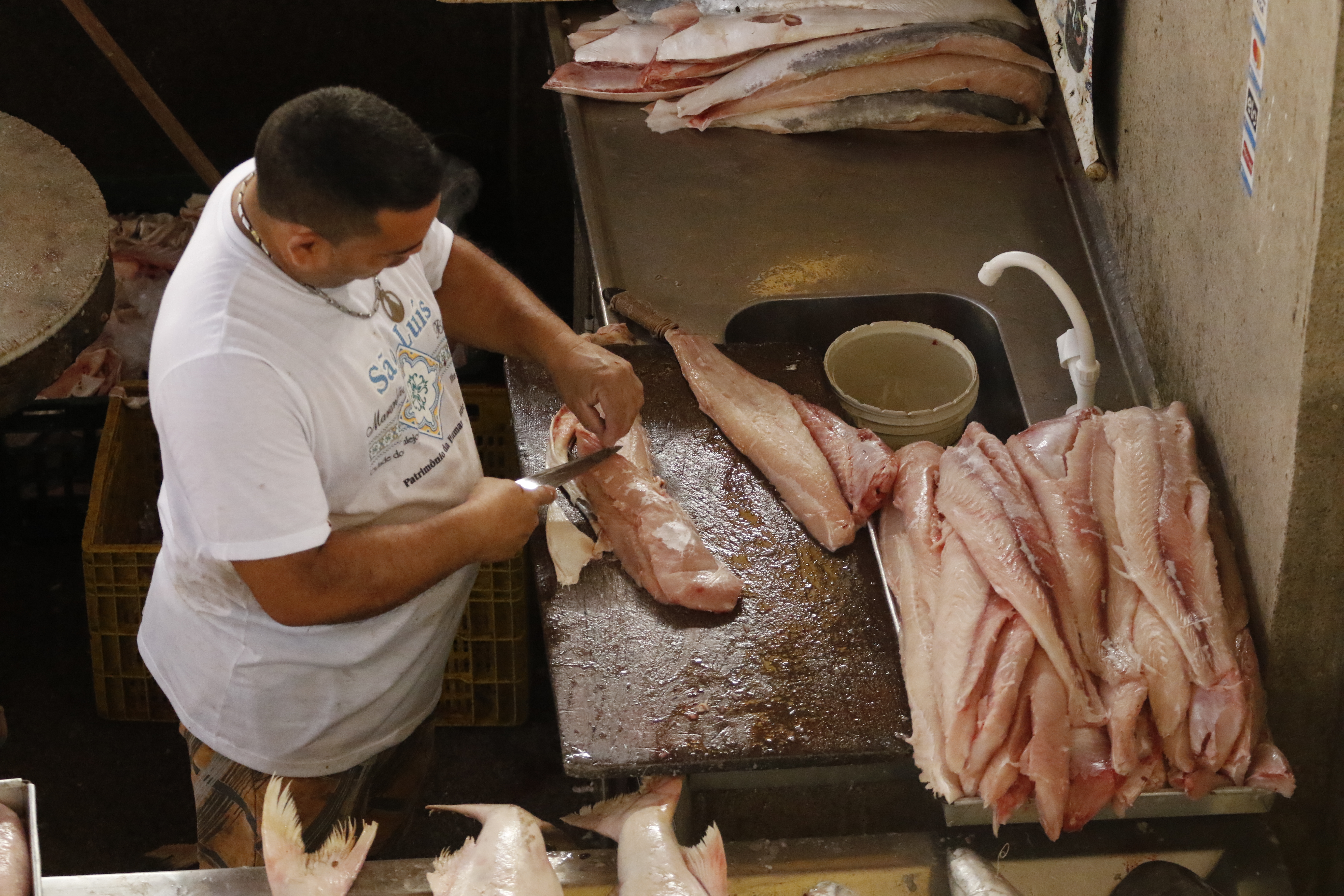 Preço do peixe cai na capital, aponta pesquisa Secon/Dieese