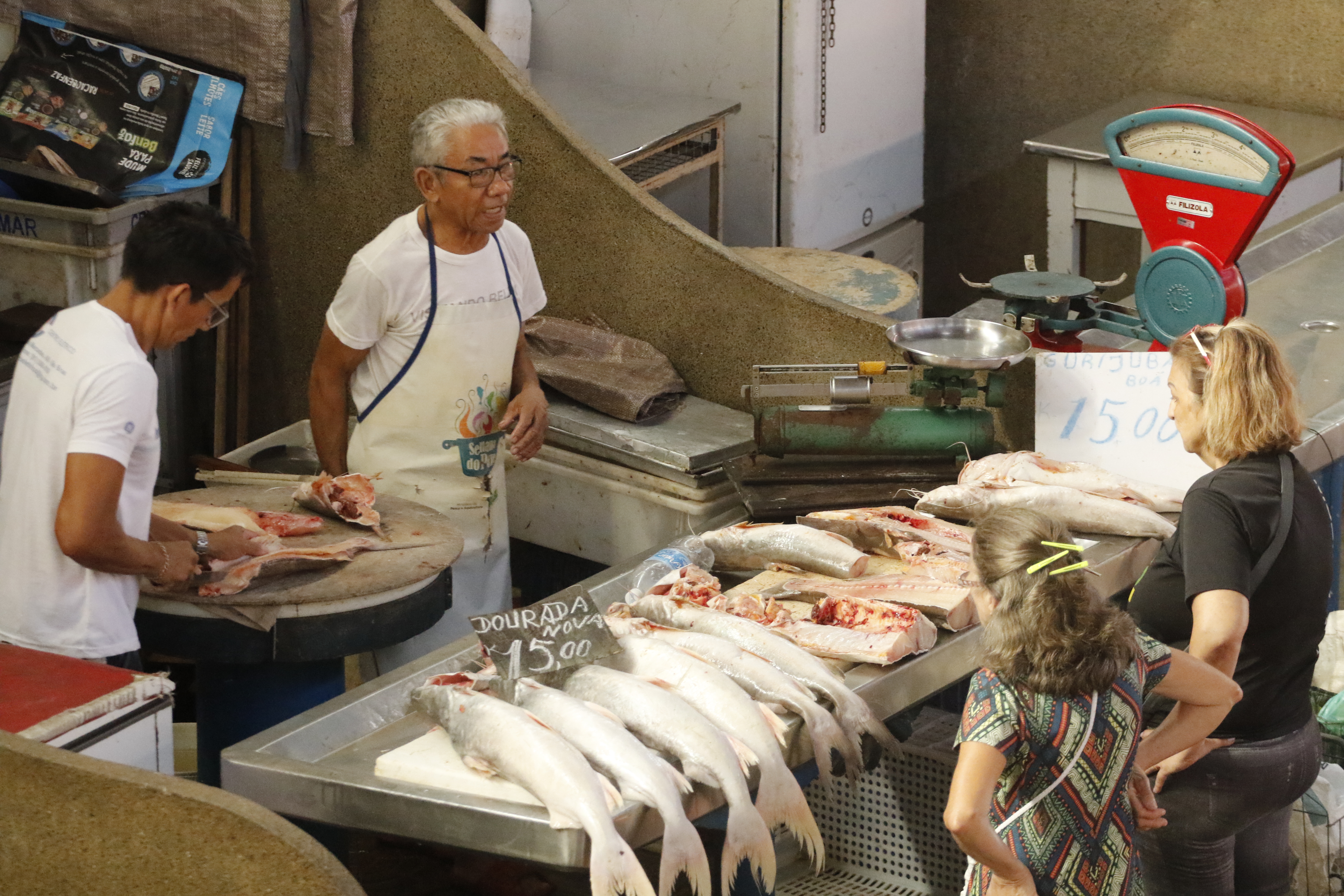 Preço do peixe cai na capital, aponta pesquisa Secon/Dieese