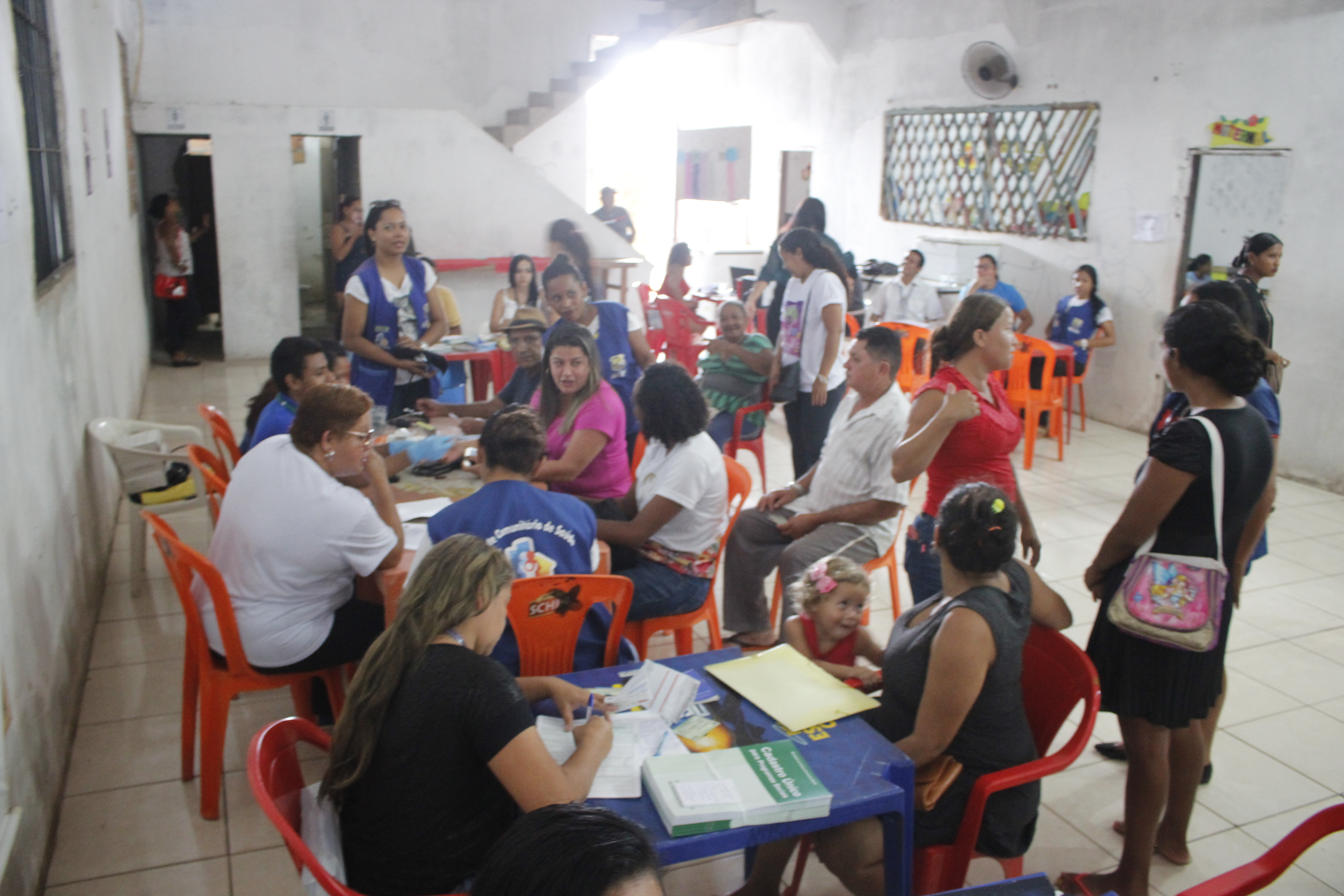 Shows musicais, bolo e desfile encerram os festejos do aniversário de Outeiro