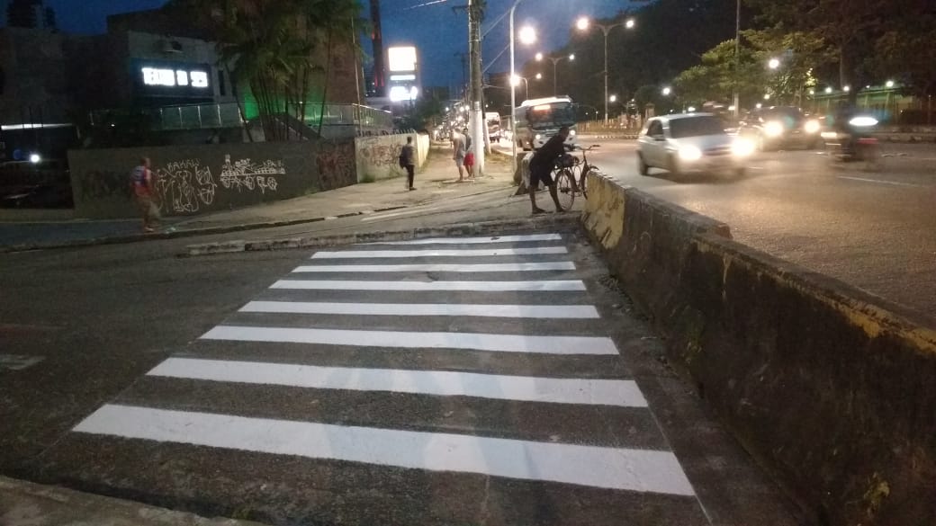 Prefeitura de Belém inicia serviço para melhorar acesso de veículos à Feira da Bandeira Branca