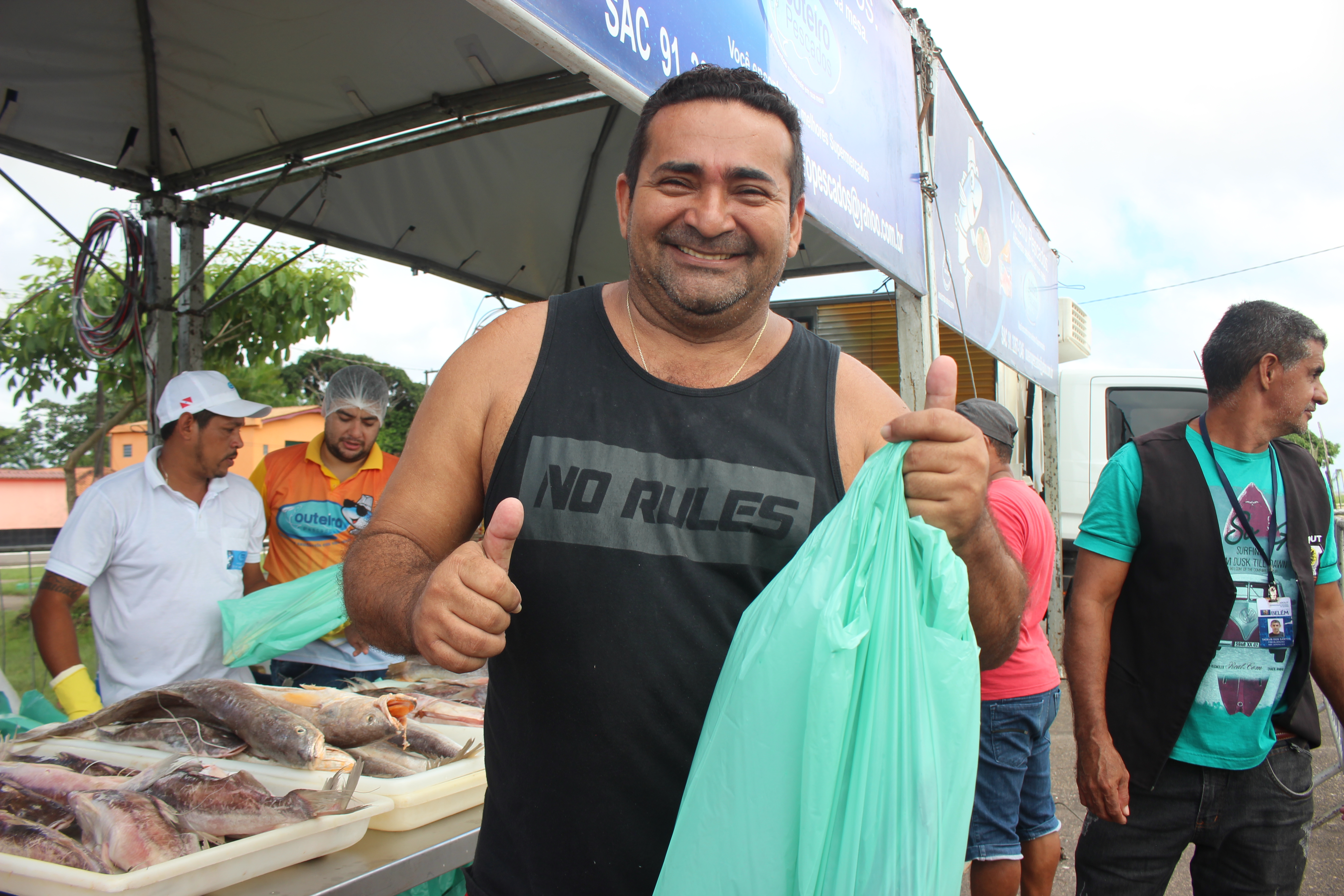 Semana Santa: feira do Pescado volta a movimentar o distrito de Outeiro