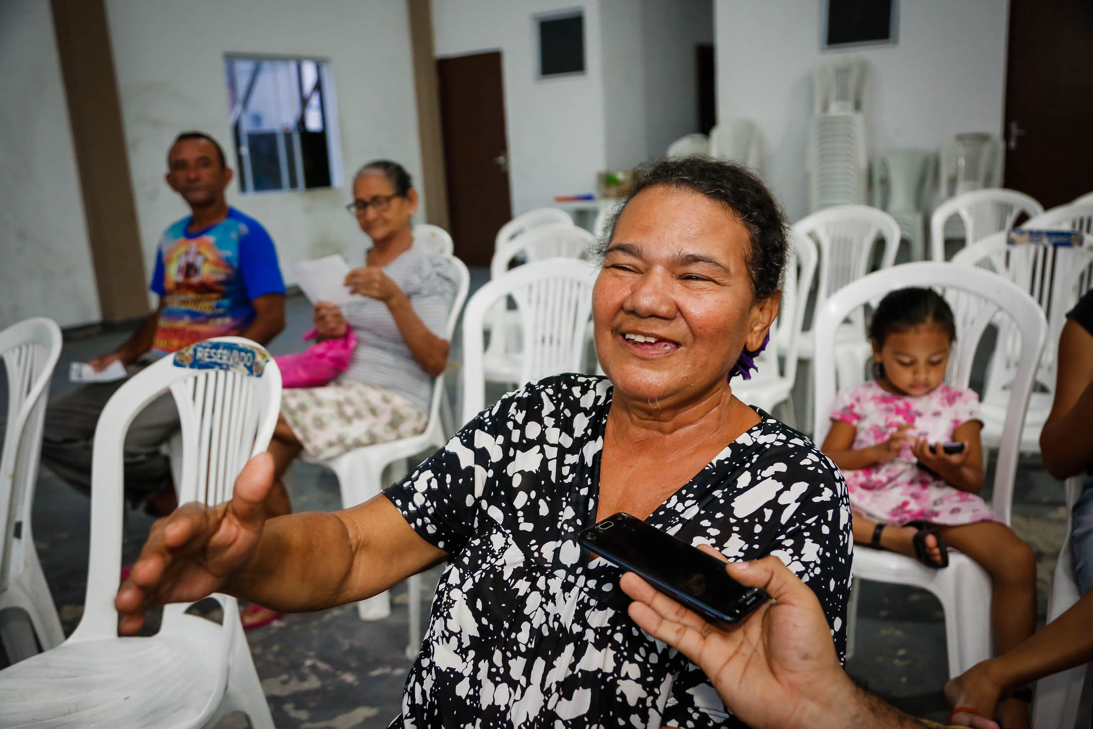 Prefeitura leva palestras sobre educação financeira para os moradores do residencial Viver Maracá