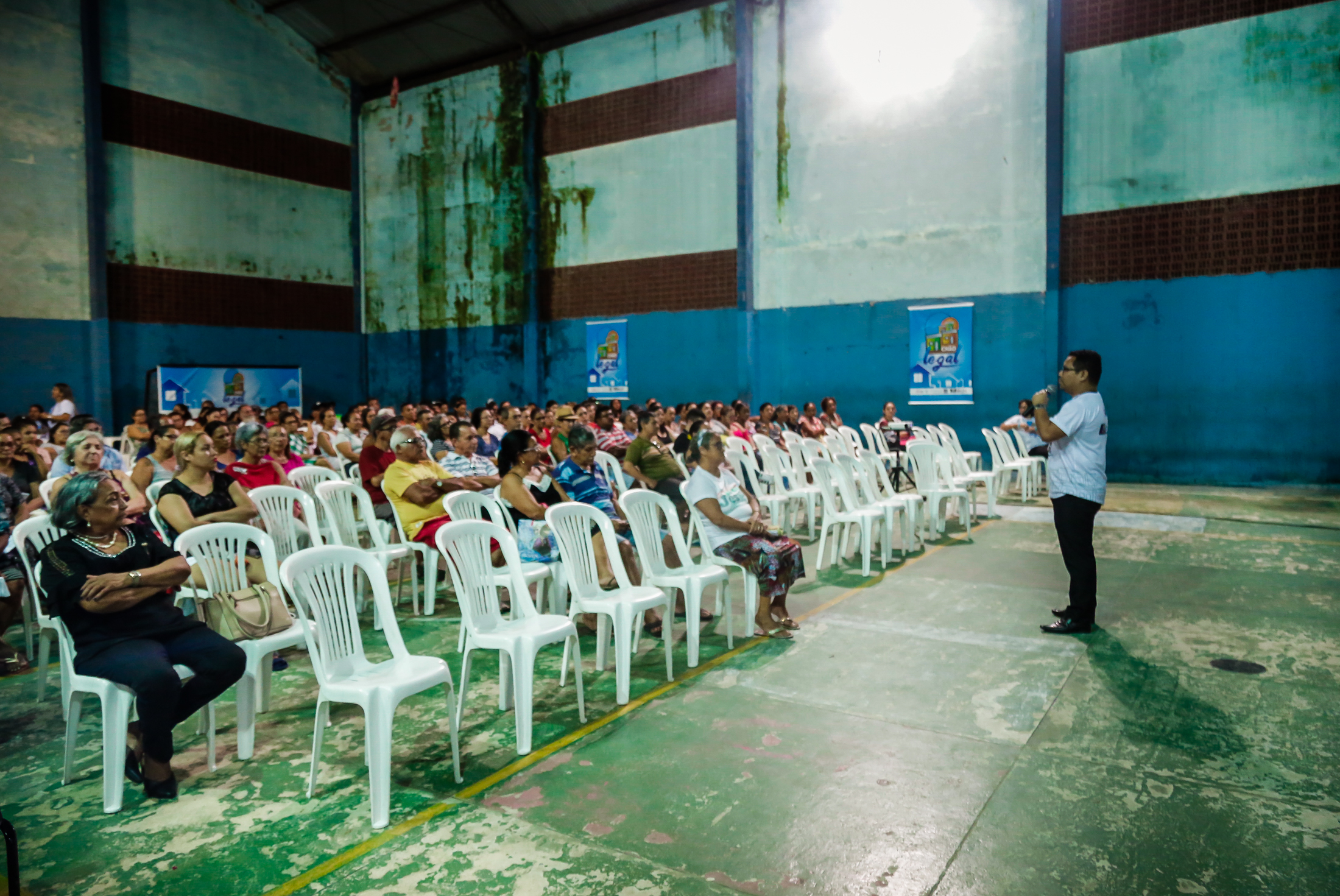 Processo de regularização fundiária avança no conjunto Carmelândia