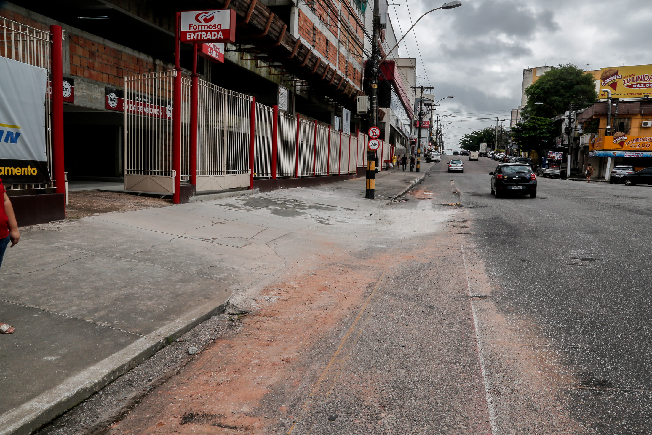 Construções irregulares representam dano à cidade e prejuízo ao responsável