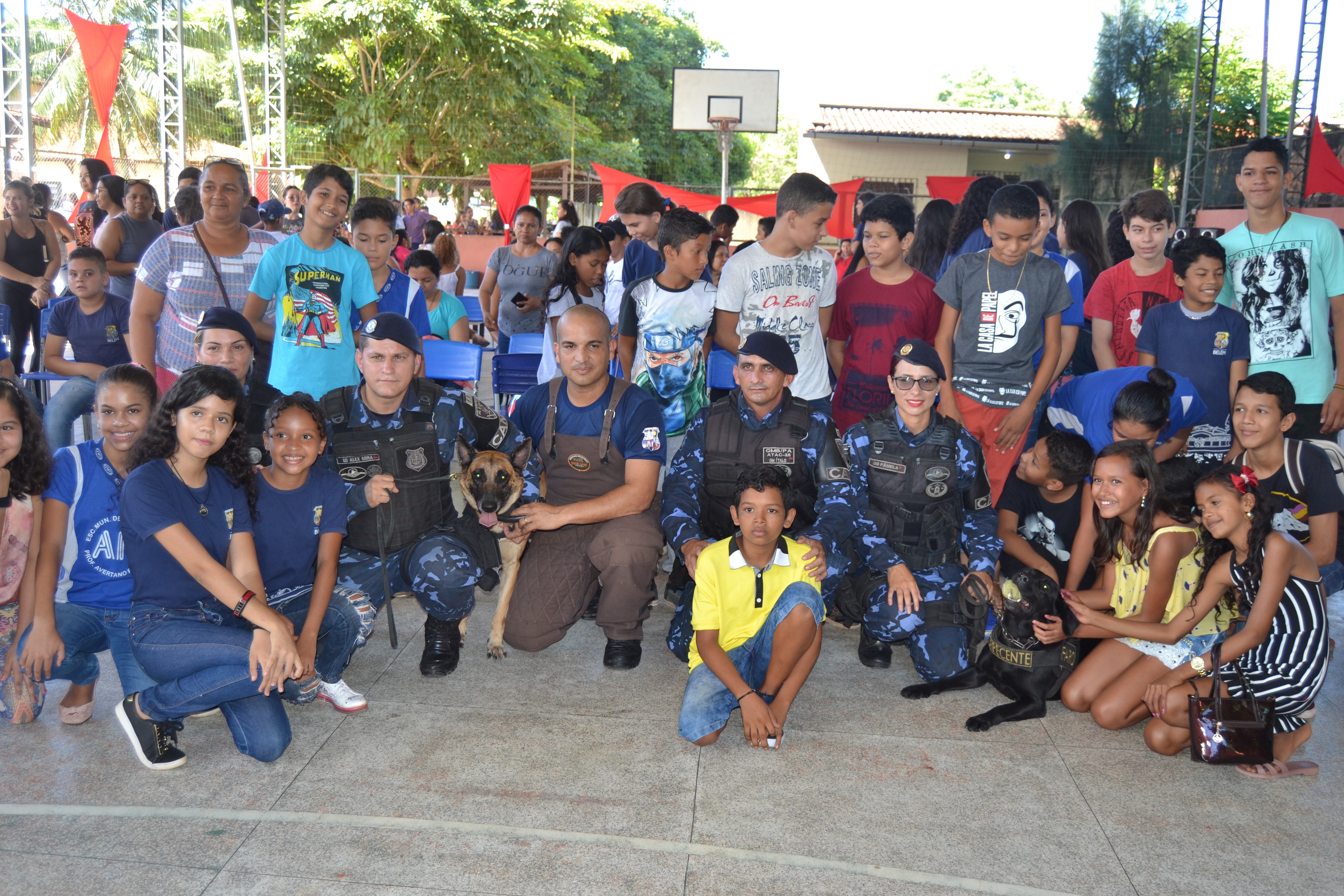 Encontro aproxima escola da família e alerta para o abuso sexual na infância
