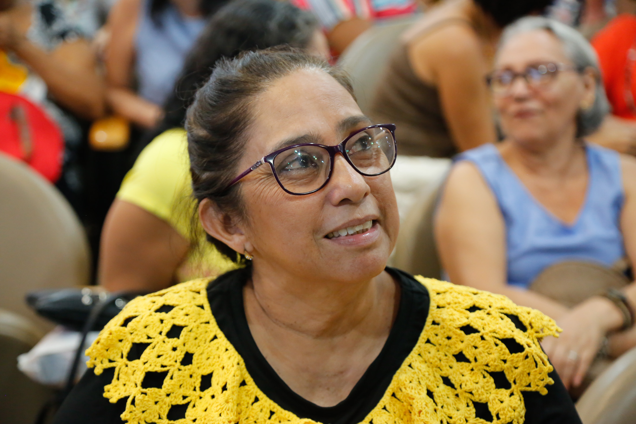 Workshop de crochê promovido pela Combel gera capacitação profissional a mulheres