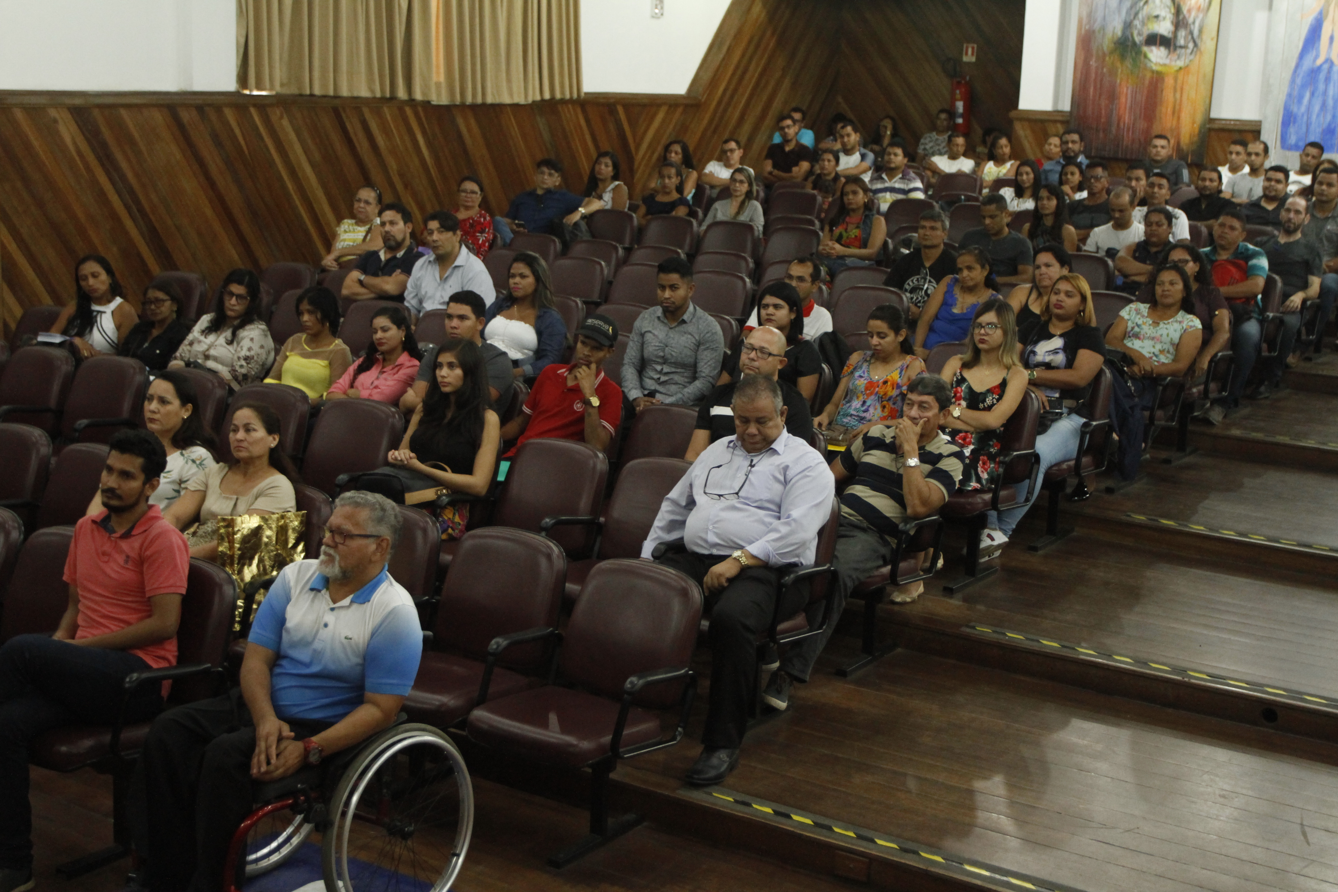 Prefeitura de Belém promove o segundo acolhimento de servidores temporários da Semec