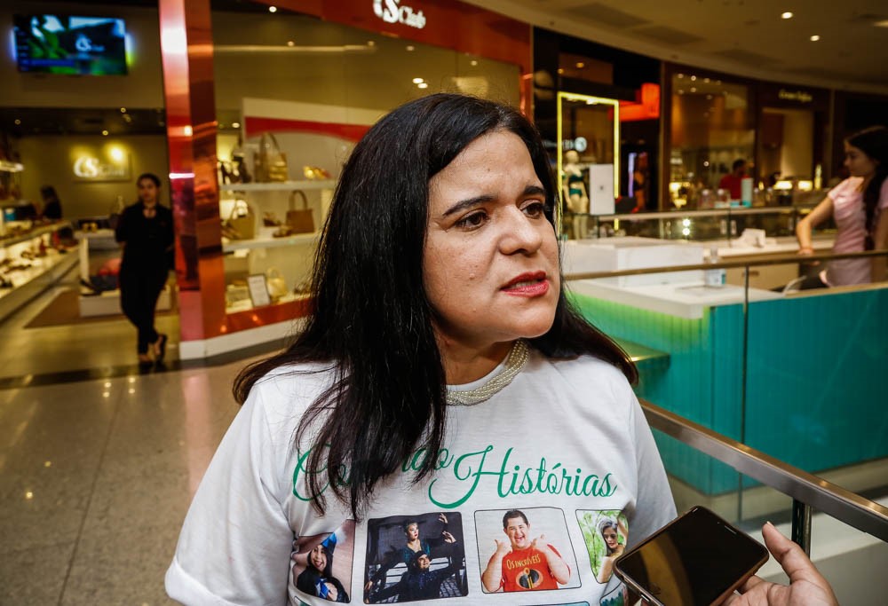 Mostra fotográfica contemplada em edital da Fumbel pode ser vista em shopping 