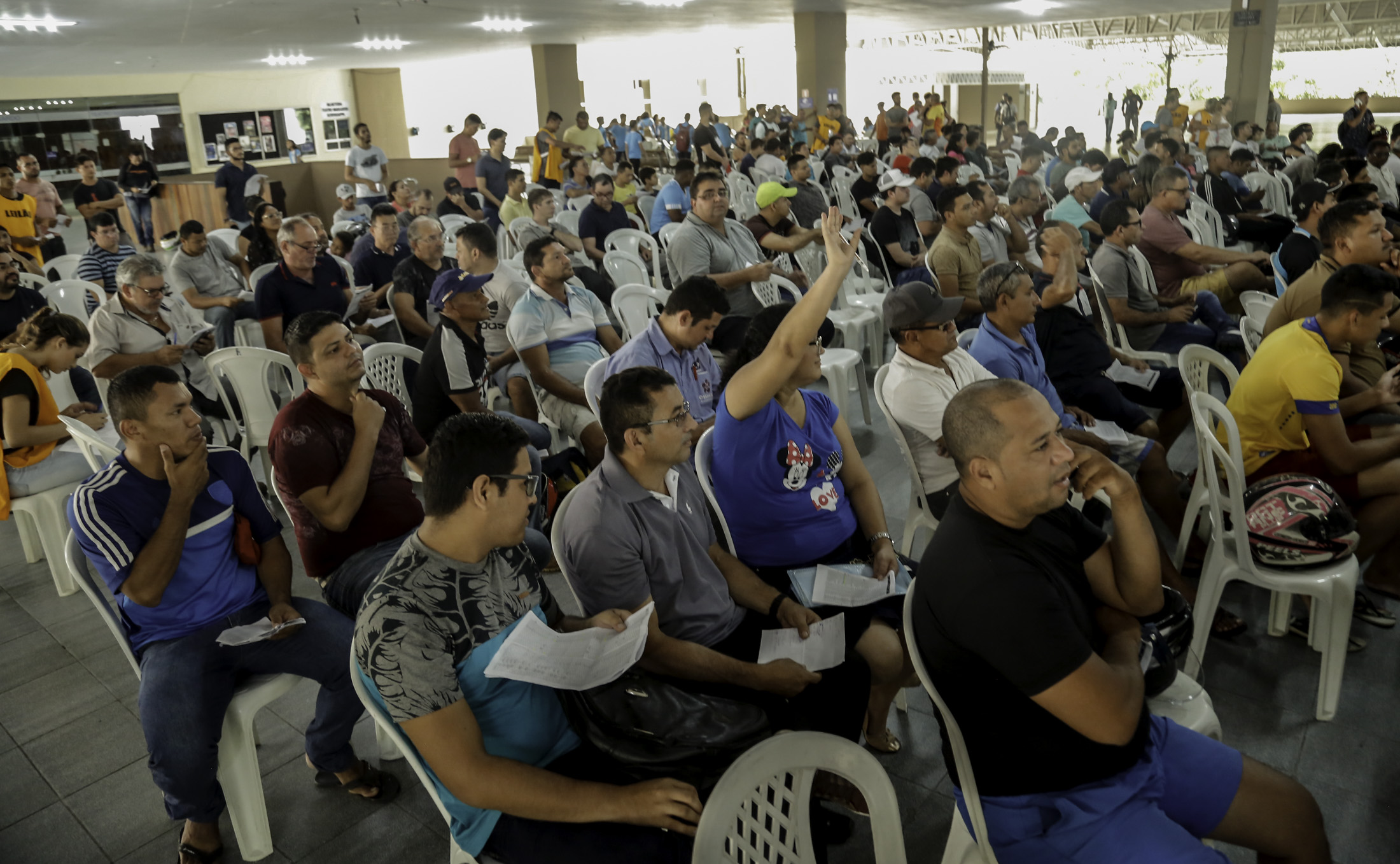 Leilão da SeMOB tem 100% dos veículos ofertados arrematados