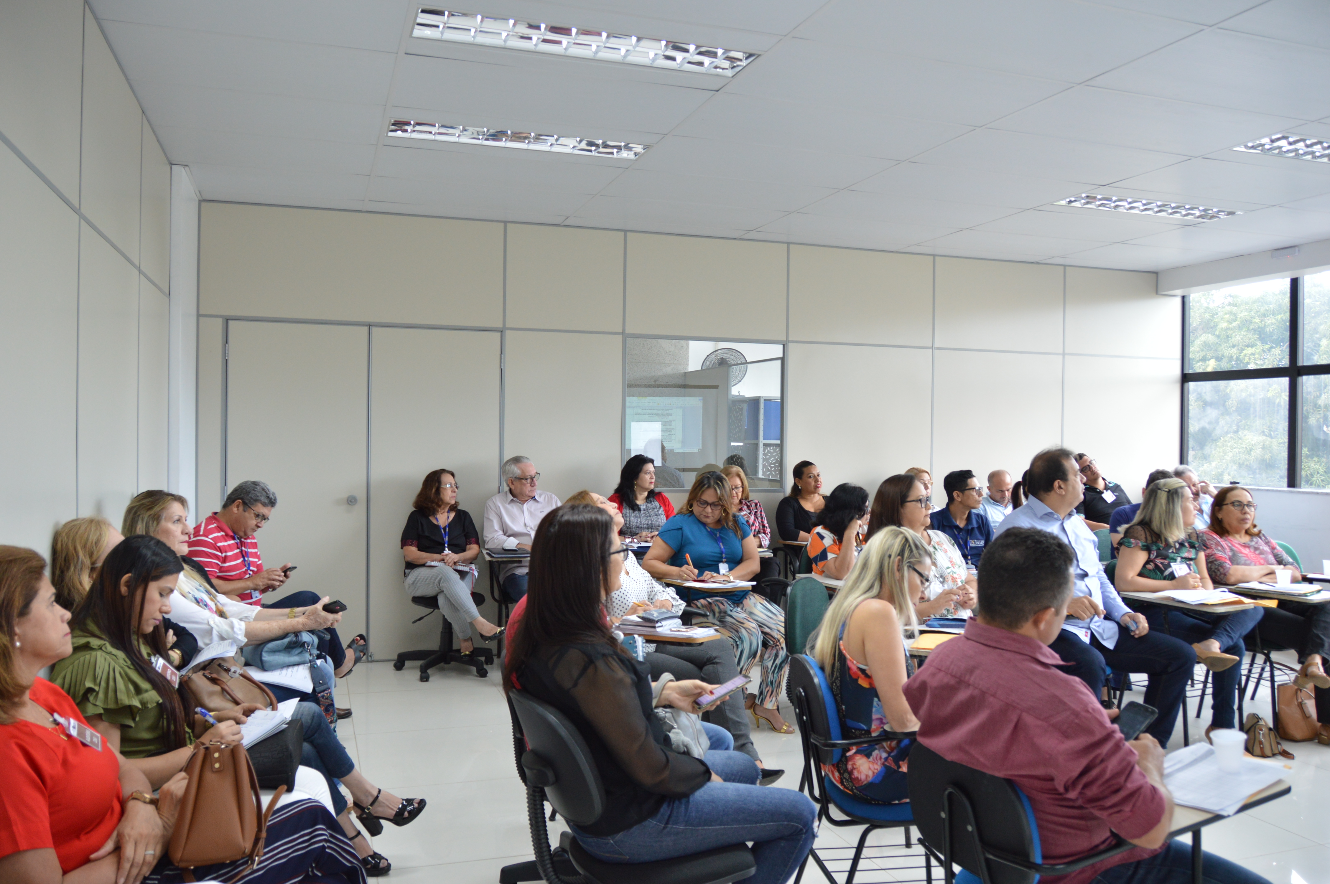 Reunião da Comissão Intergestores Regionais discute prioridades de saúde na RMB