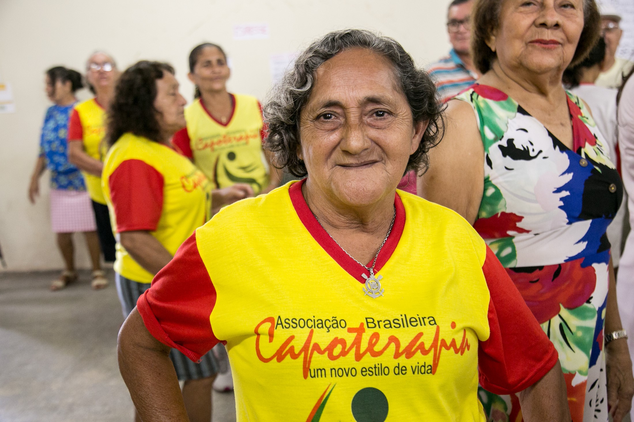 Unidade de saúde utiliza terapia alternativa em atividade com idosos