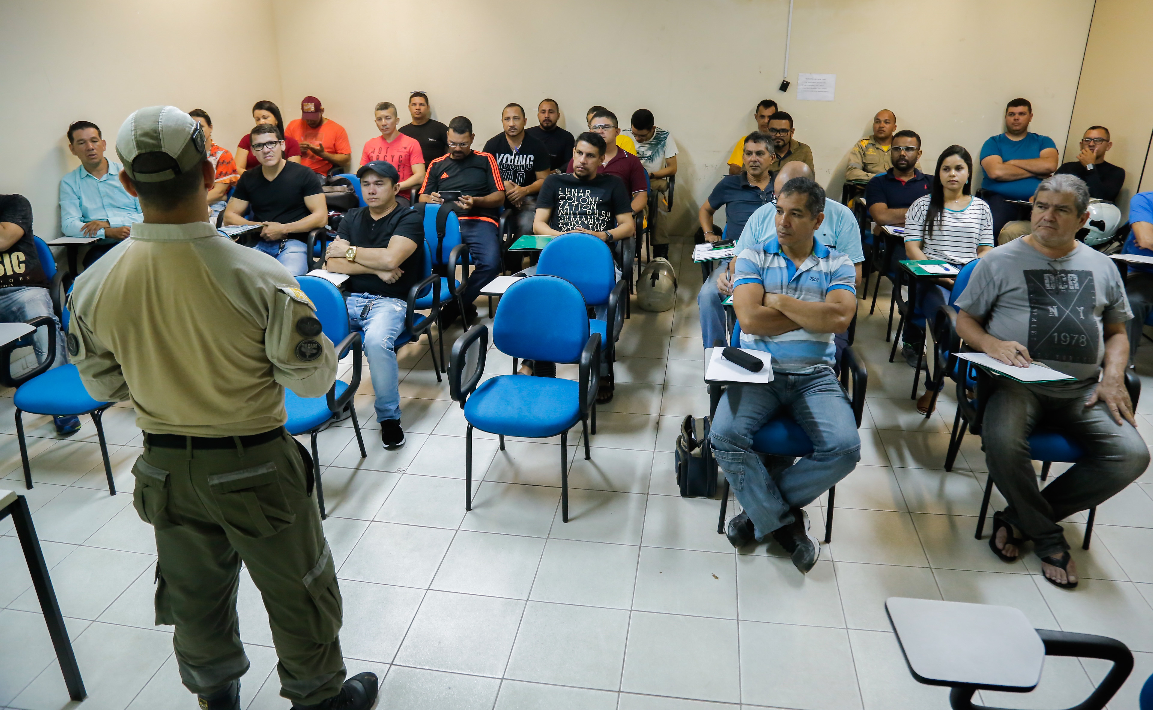 Agentes da Semob recebem treinamento para levantamento de acidentes