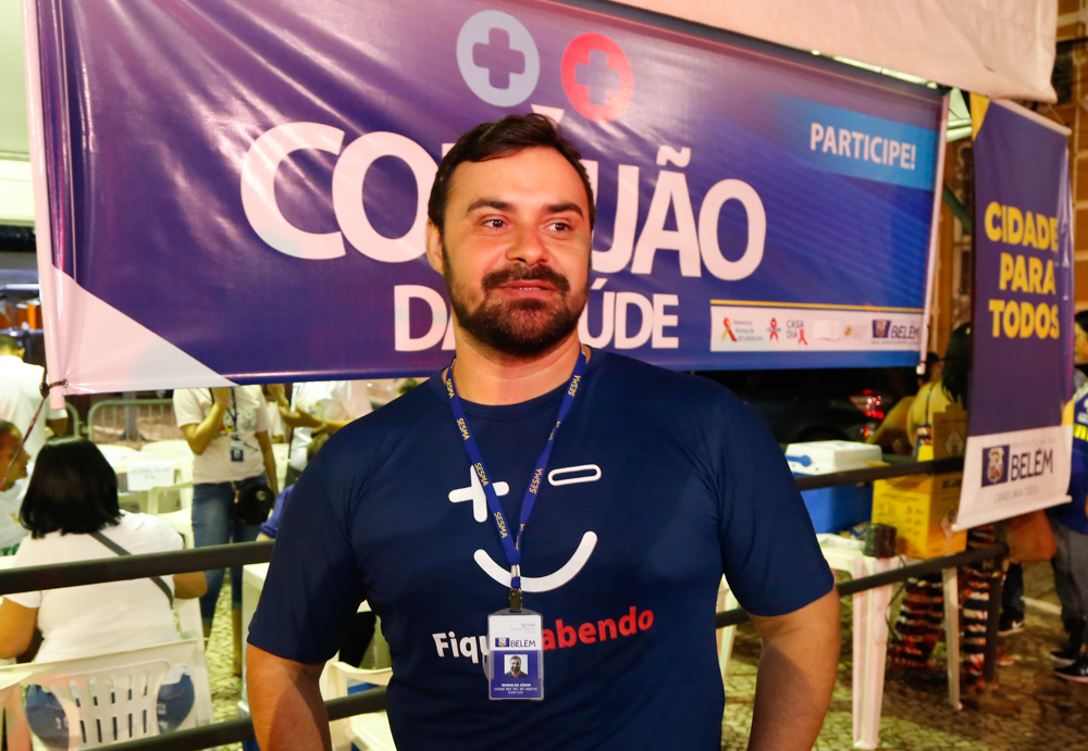 Corujão da Saúde leva serviços à área comercial de Belém