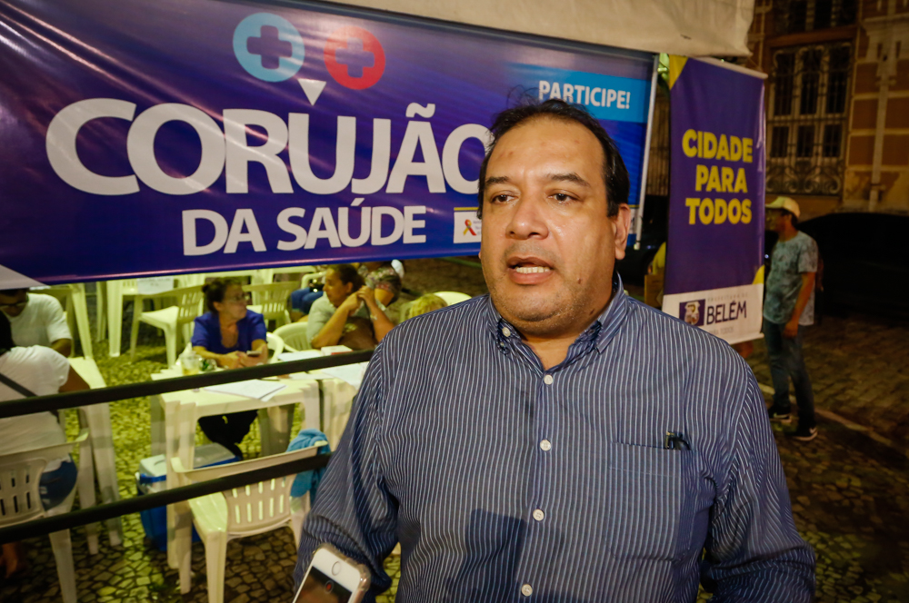 Corujão da Saúde leva serviços à área comercial de Belém